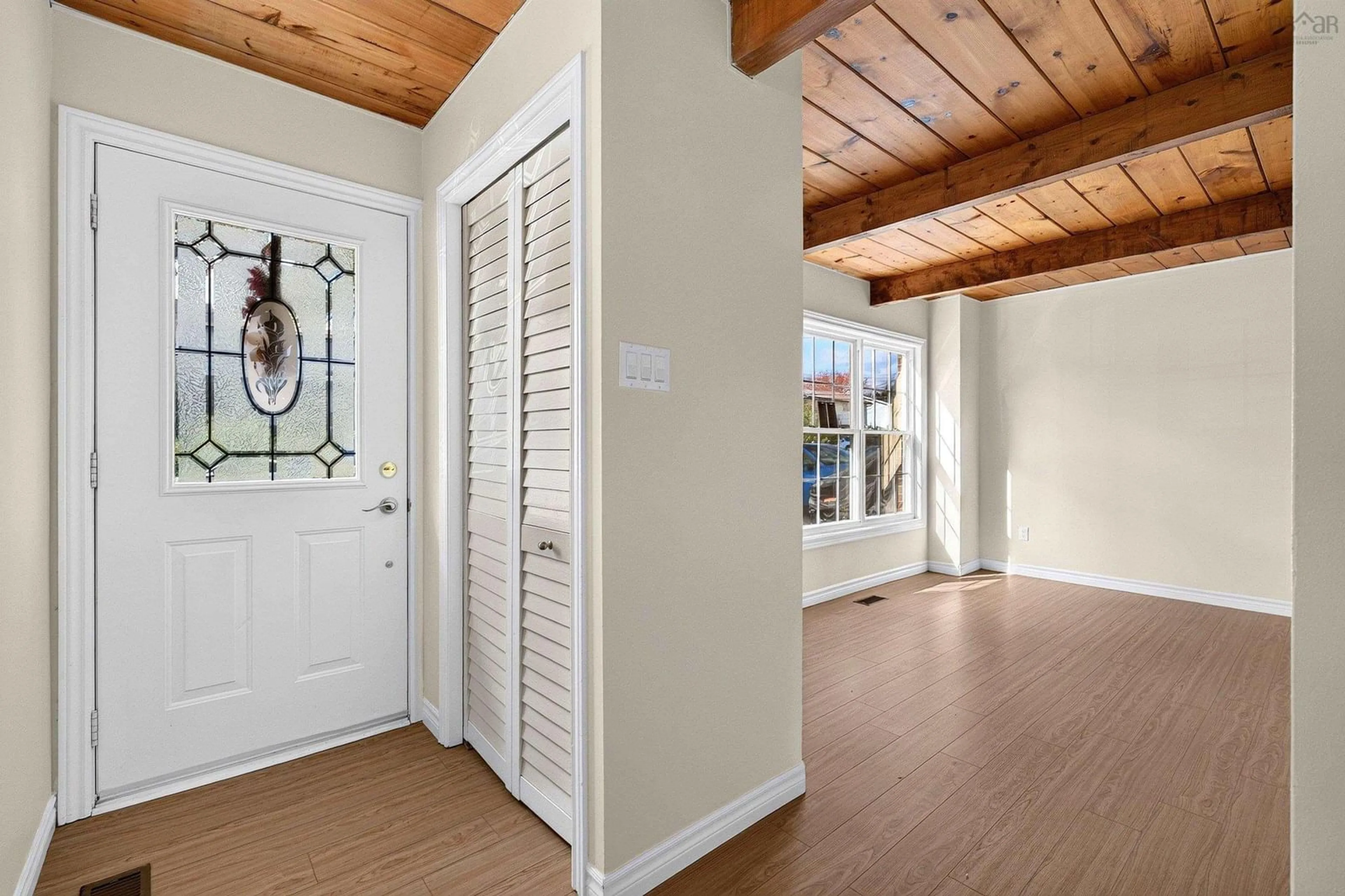 Indoor entryway for 61 Merrimac Drive,, Dartmouth Nova Scotia B2W 4W9