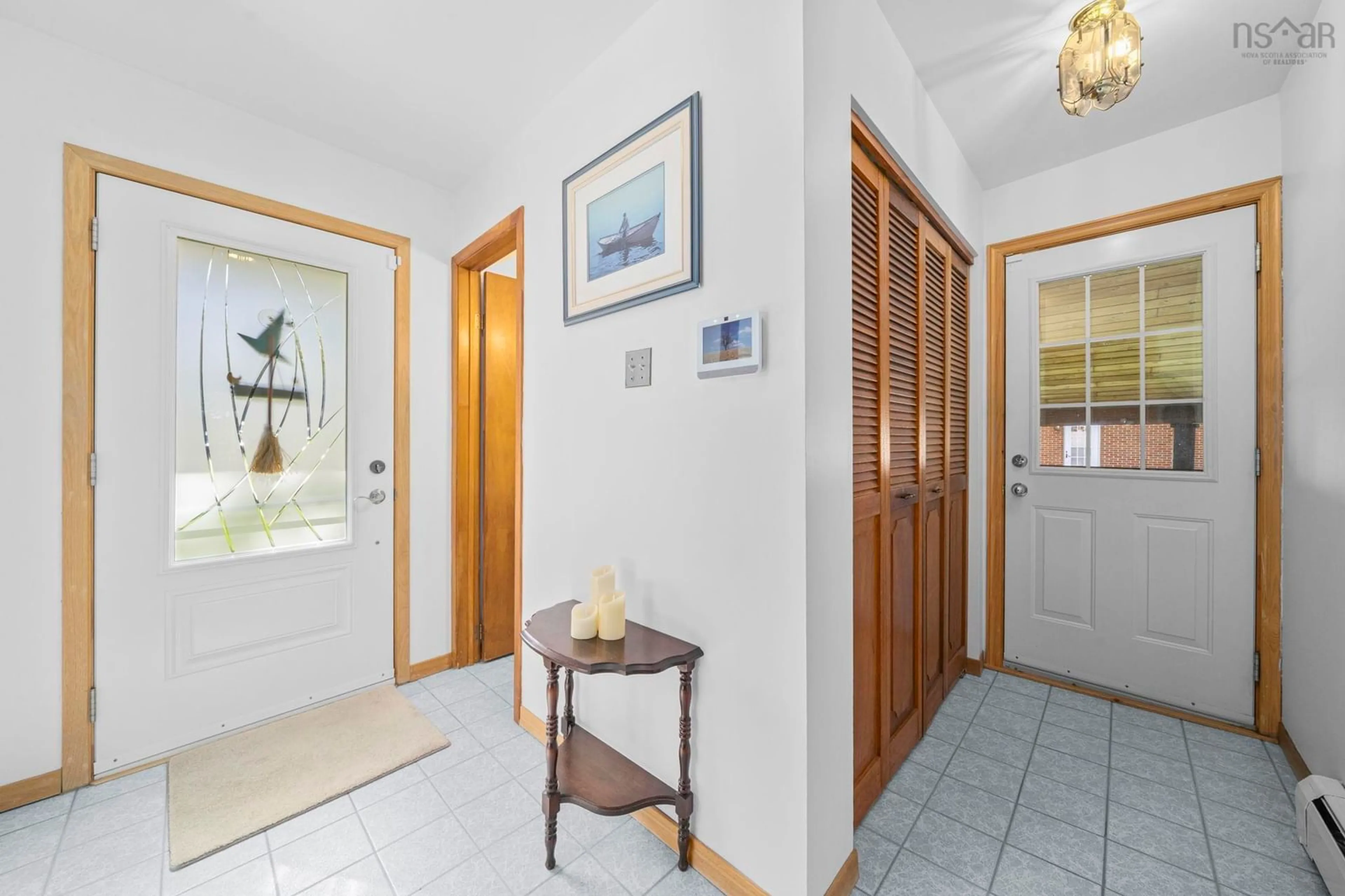 Indoor entryway for 23 Apollo Crt, Halifax Nova Scotia B3M 1G9