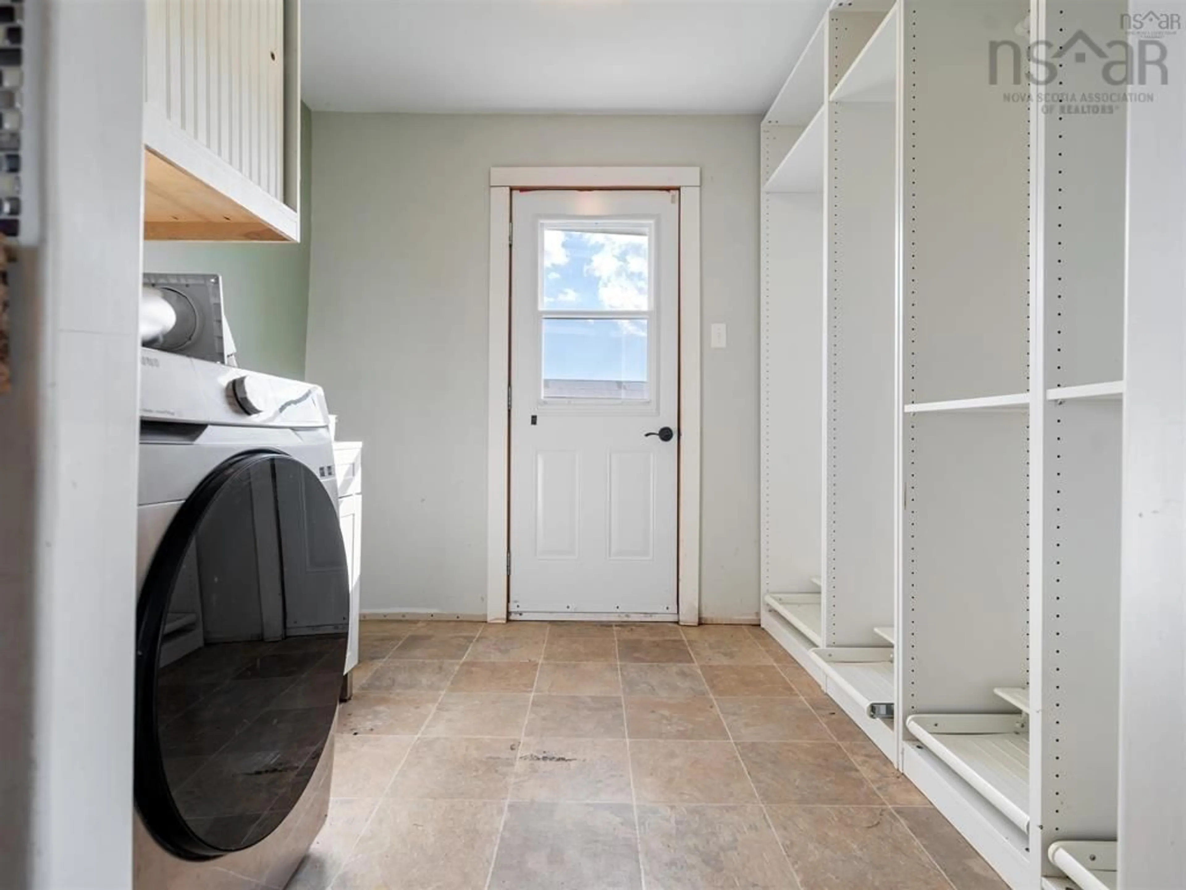 Laundry room for 540 Farm Rd, Heatherton Nova Scotia B2G 1R0
