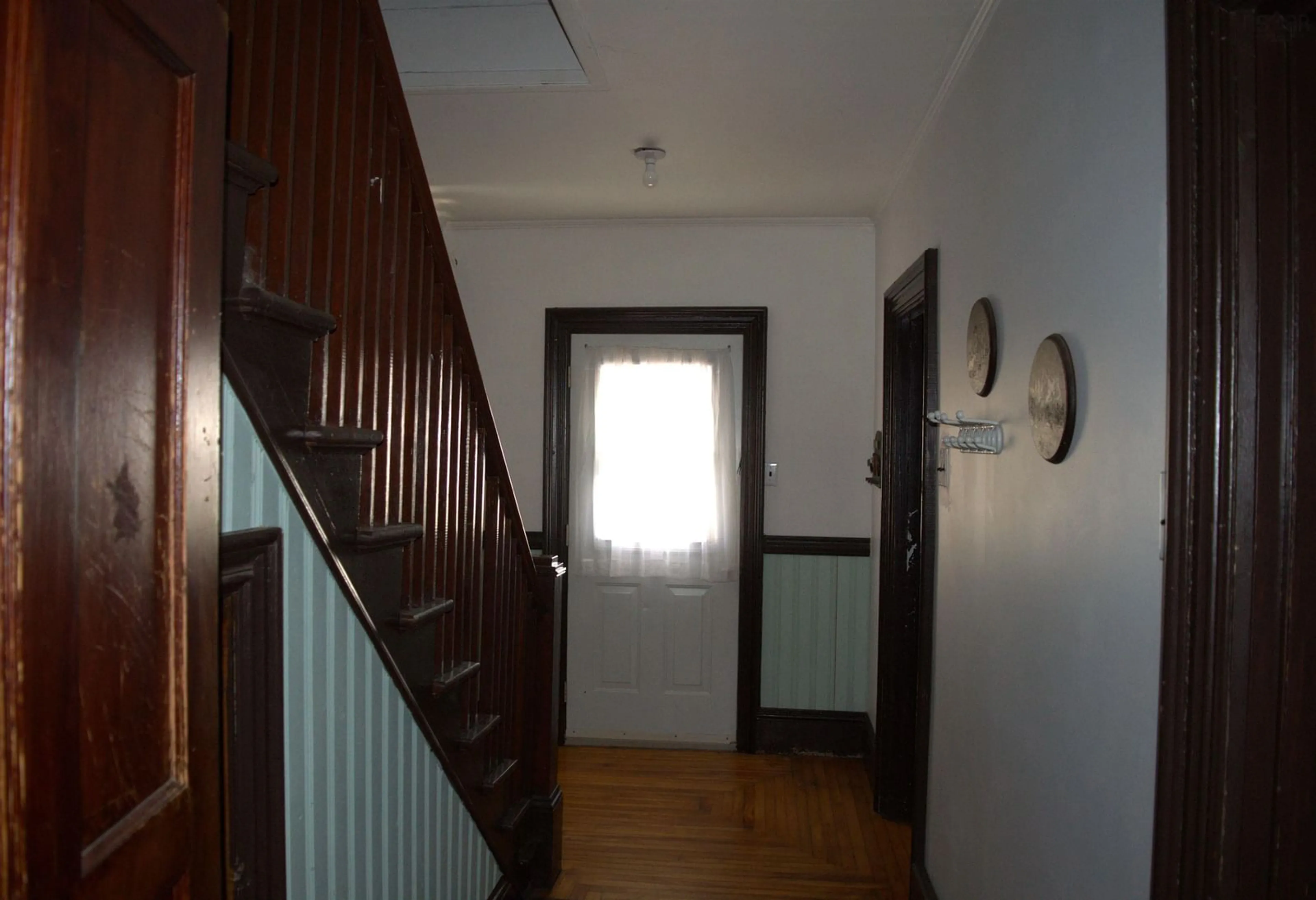 Indoor foyer for 54 Centre St, Truro Nova Scotia B2N 2K1