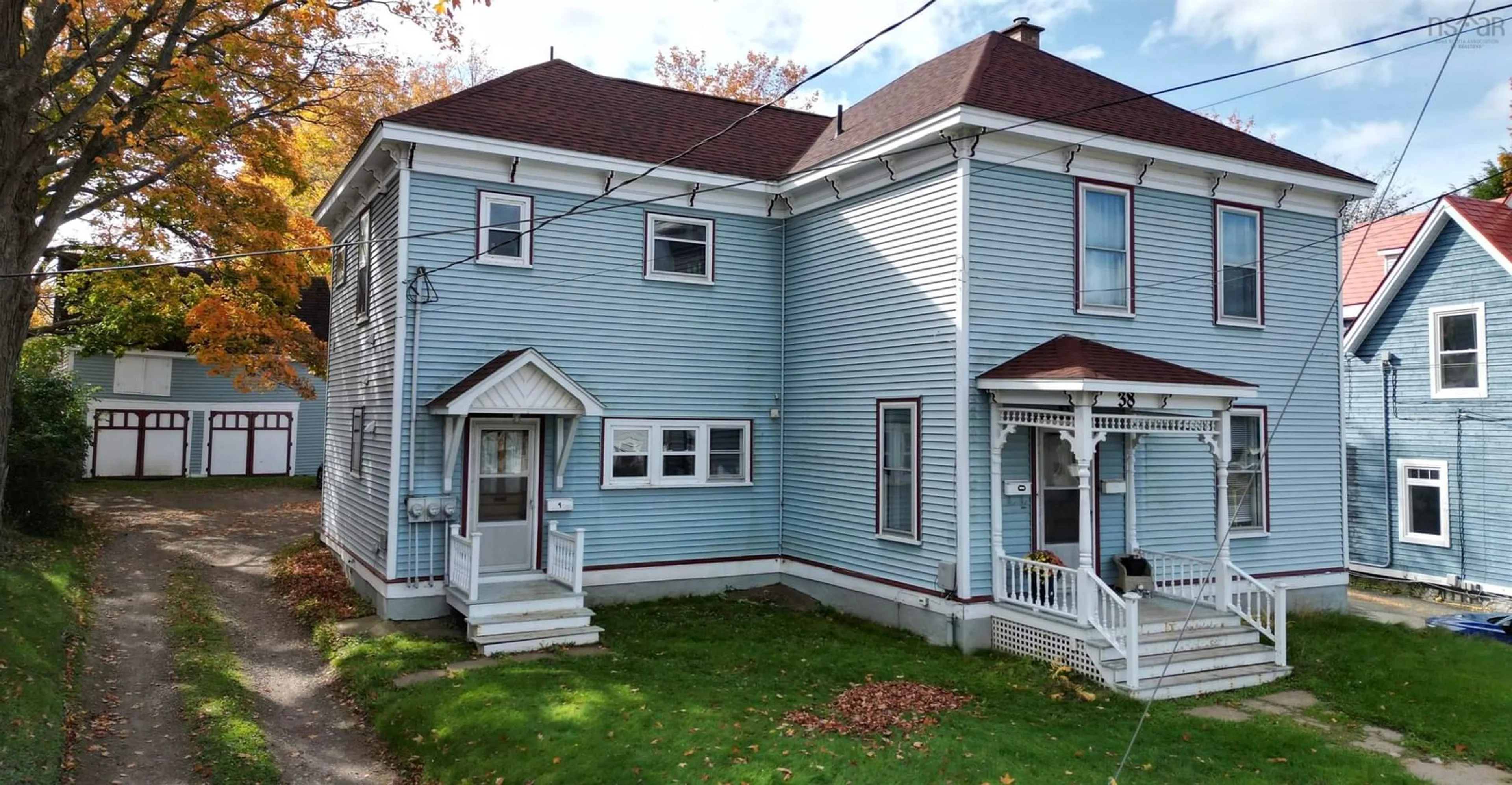 Home with vinyl exterior material, street for 38 Victoria St, Truro Nova Scotia B2N 1Y6