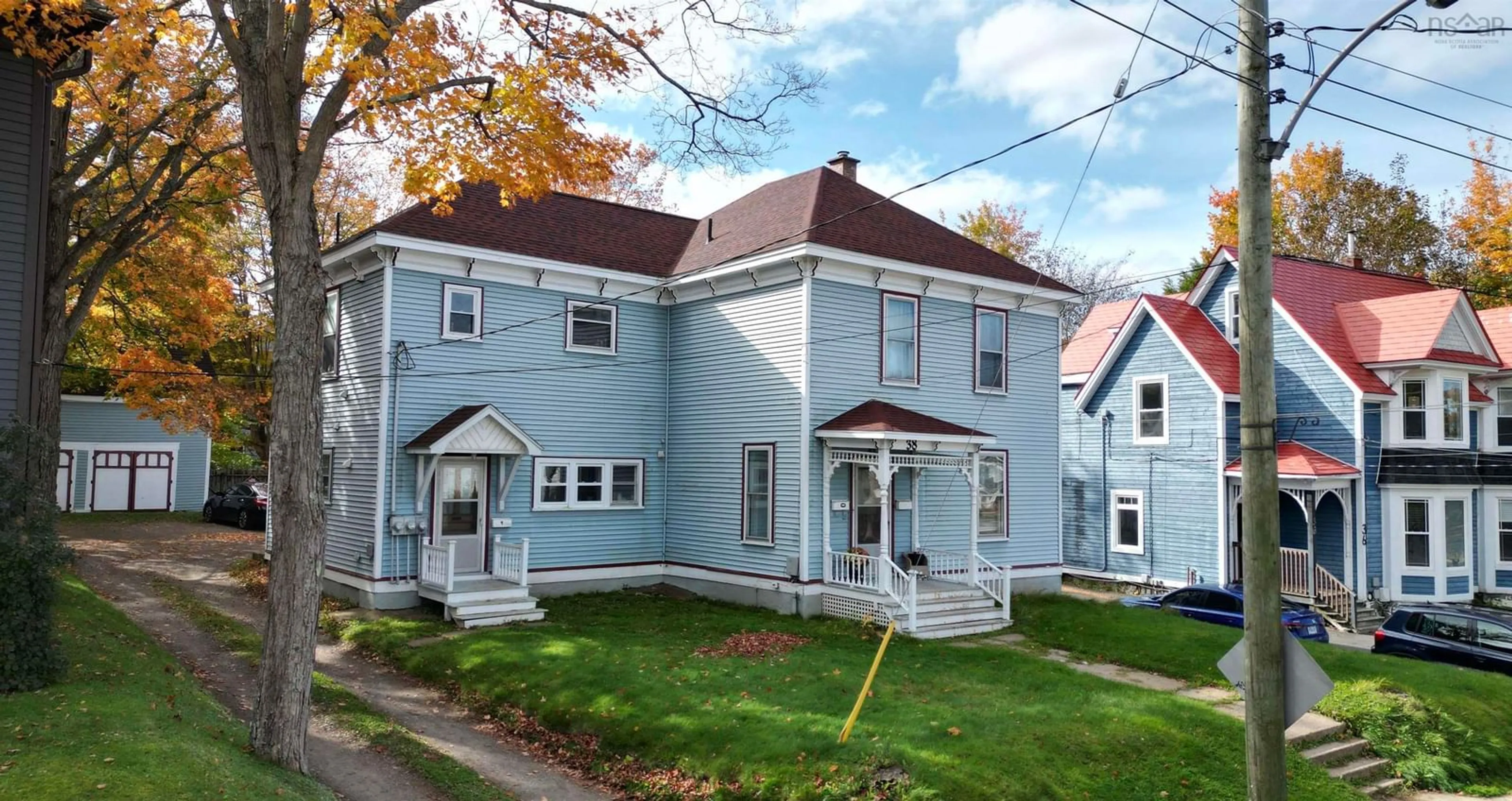 Home with vinyl exterior material, street for 38 Victoria St, Truro Nova Scotia B2N 1Y6
