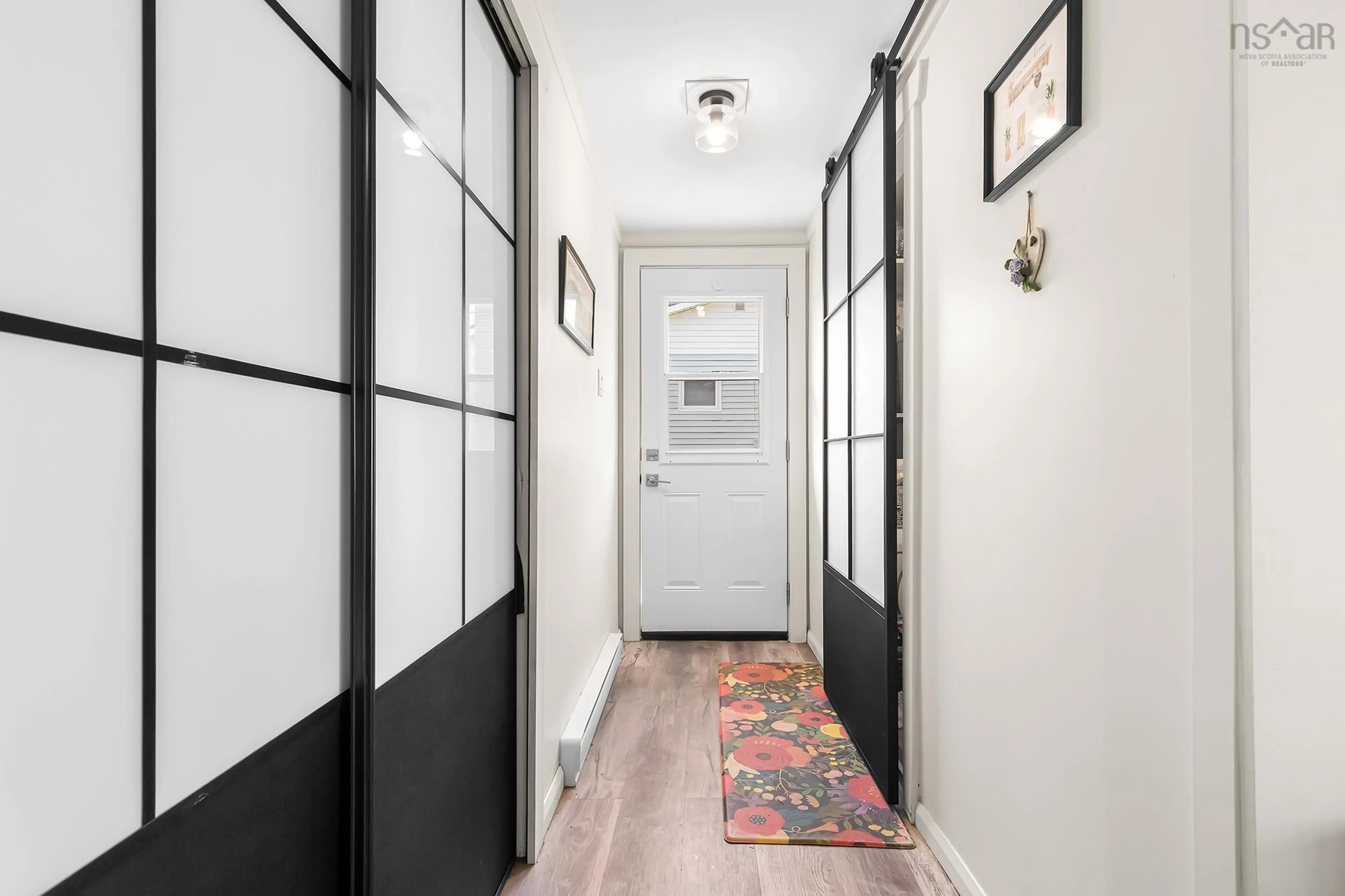 Indoor entryway for 568 Pictou Rd, Valley Nova Scotia B2N 2V1