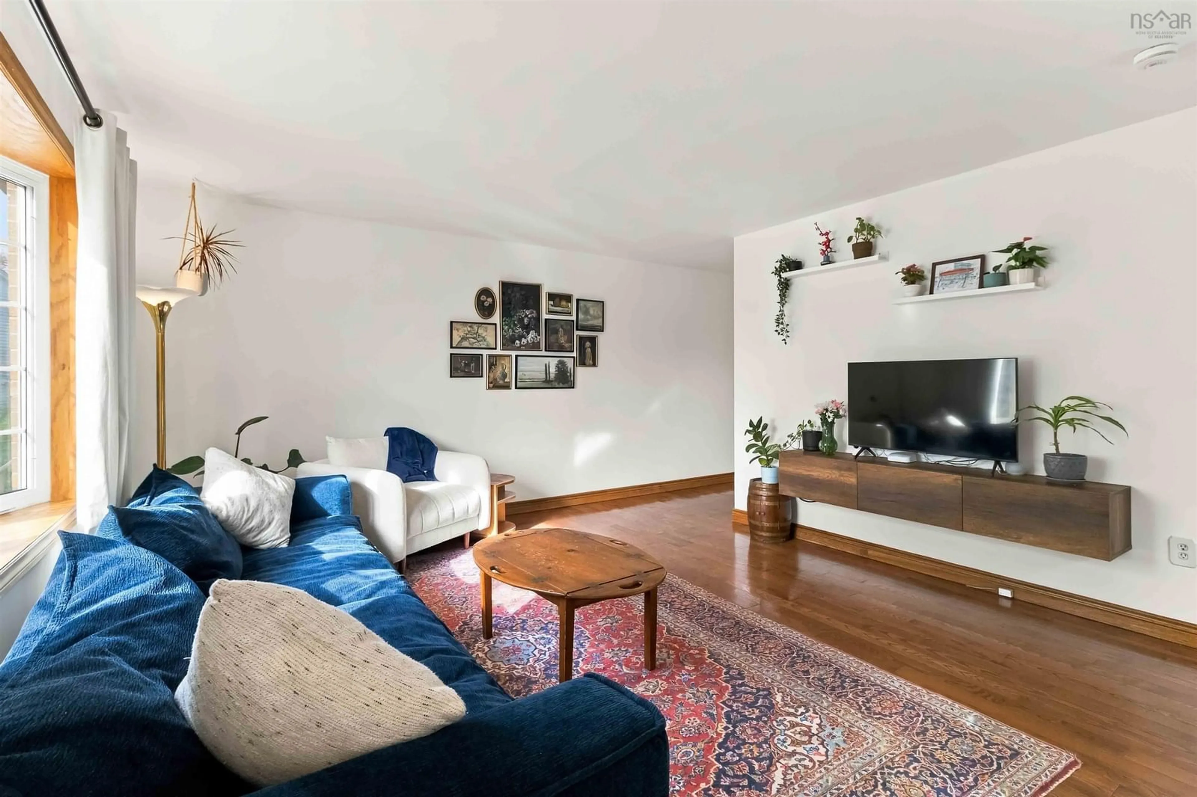 Living room with furniture, unknown for 29 Marilyn Dr, Dartmouth Nova Scotia B2Y 3X8