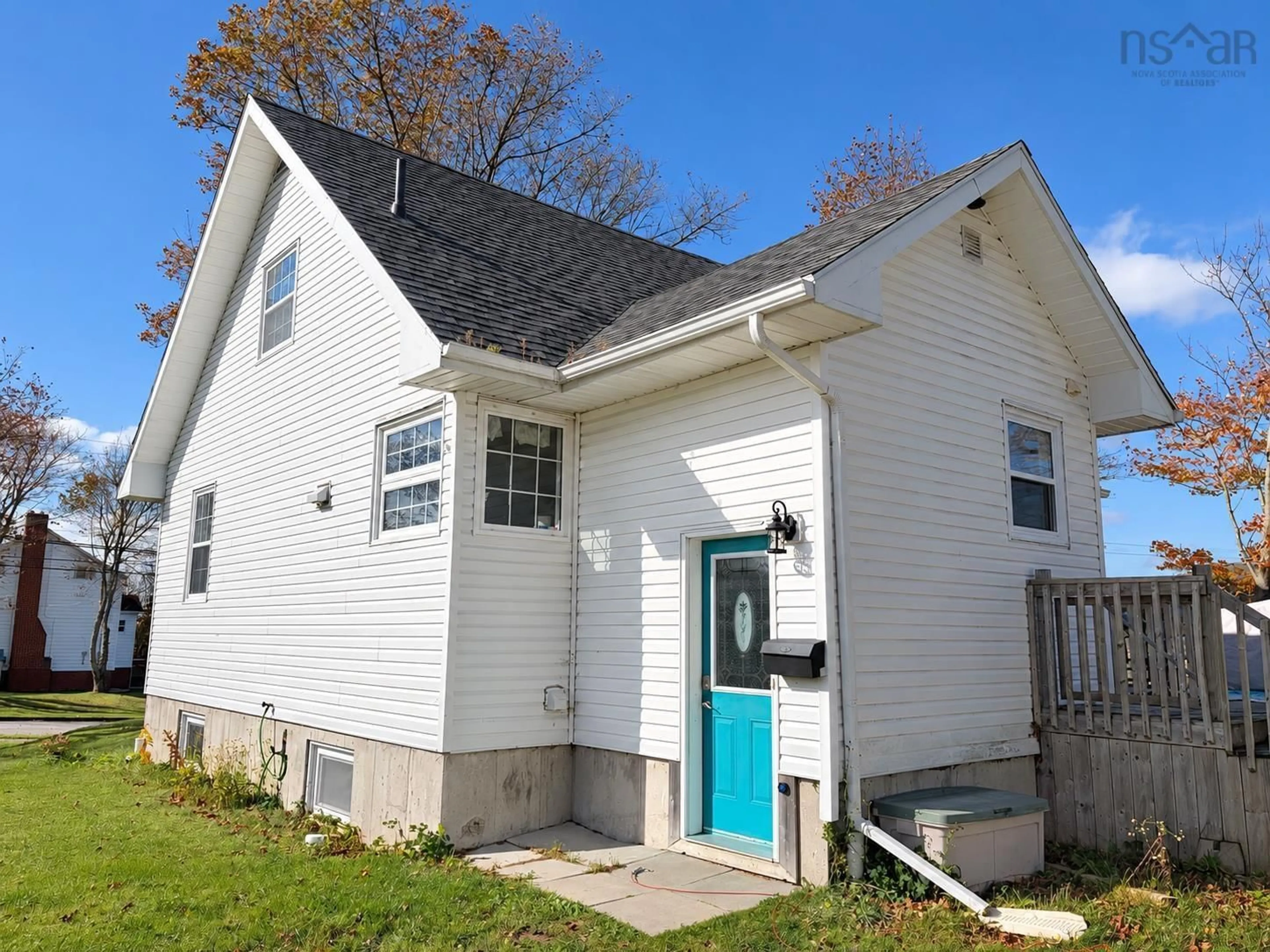 Home with vinyl exterior material, building for 163 Riverview Dr, Sydney River Nova Scotia B1S 1N7