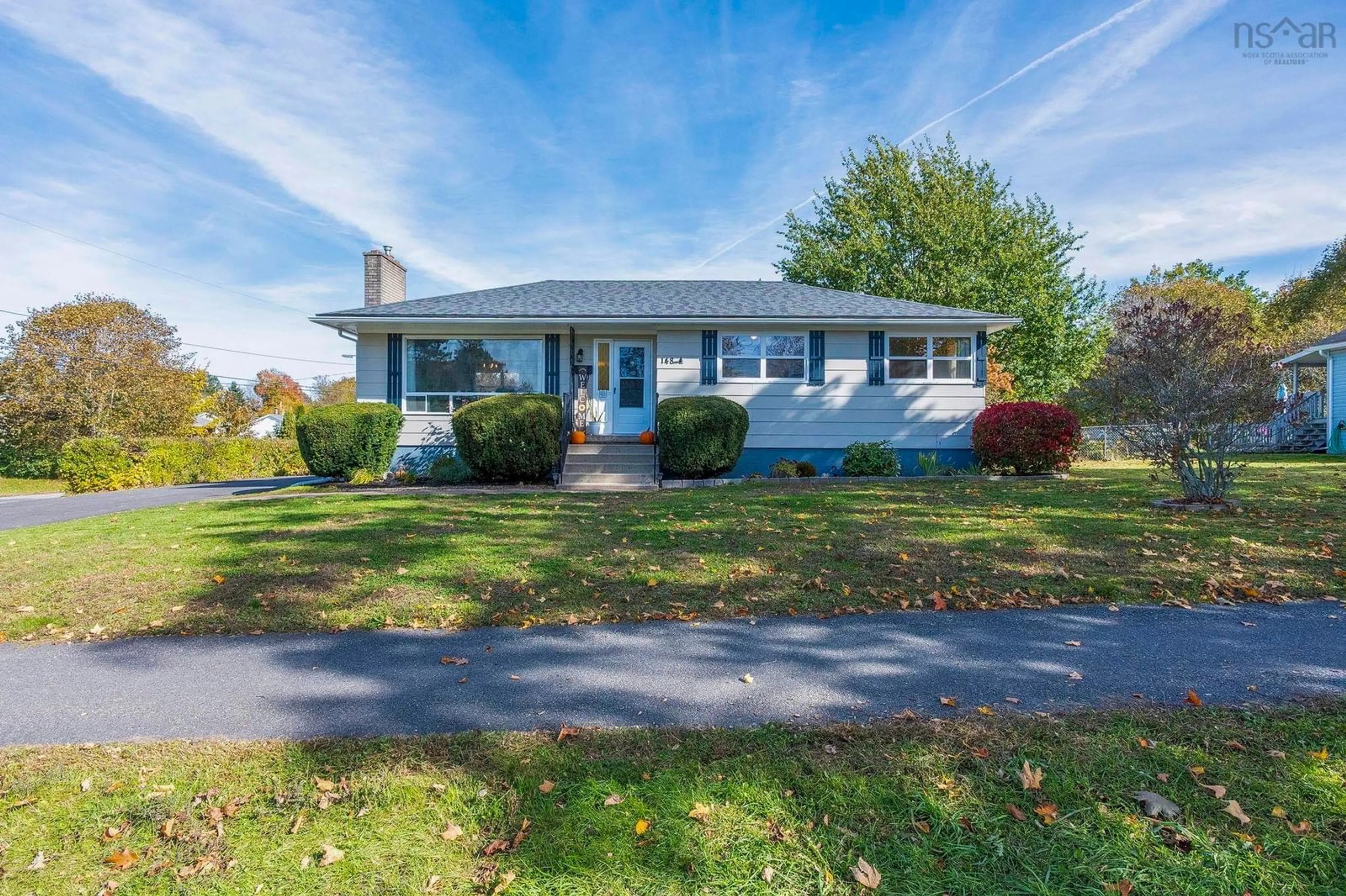 Home with vinyl exterior material, street for 148 Maple Ave, Berwick Nova Scotia B0P 1E0