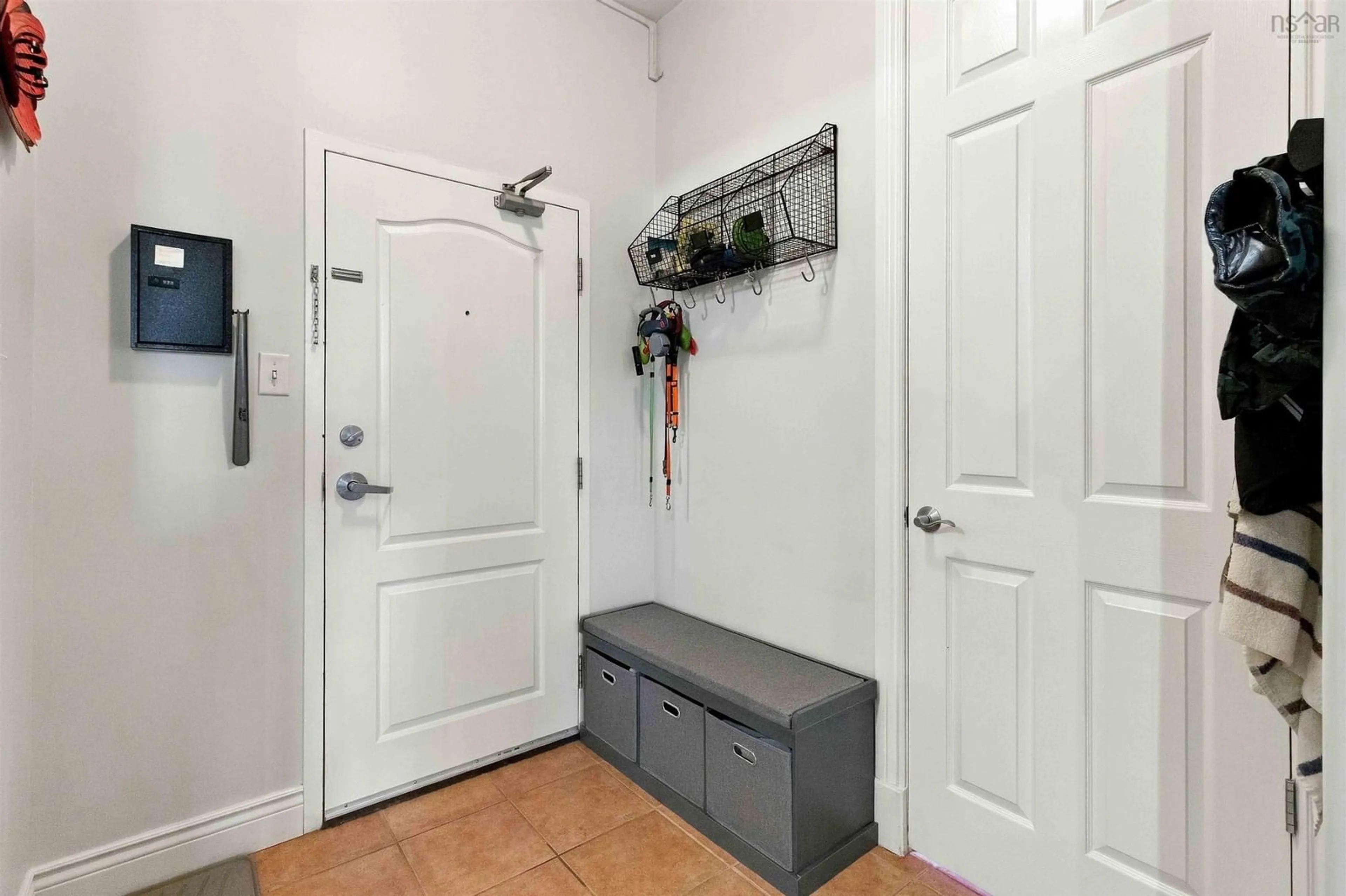 Indoor entryway for 79 Bedros Lane #Unit 410, Halifax Nova Scotia B3M 4X5