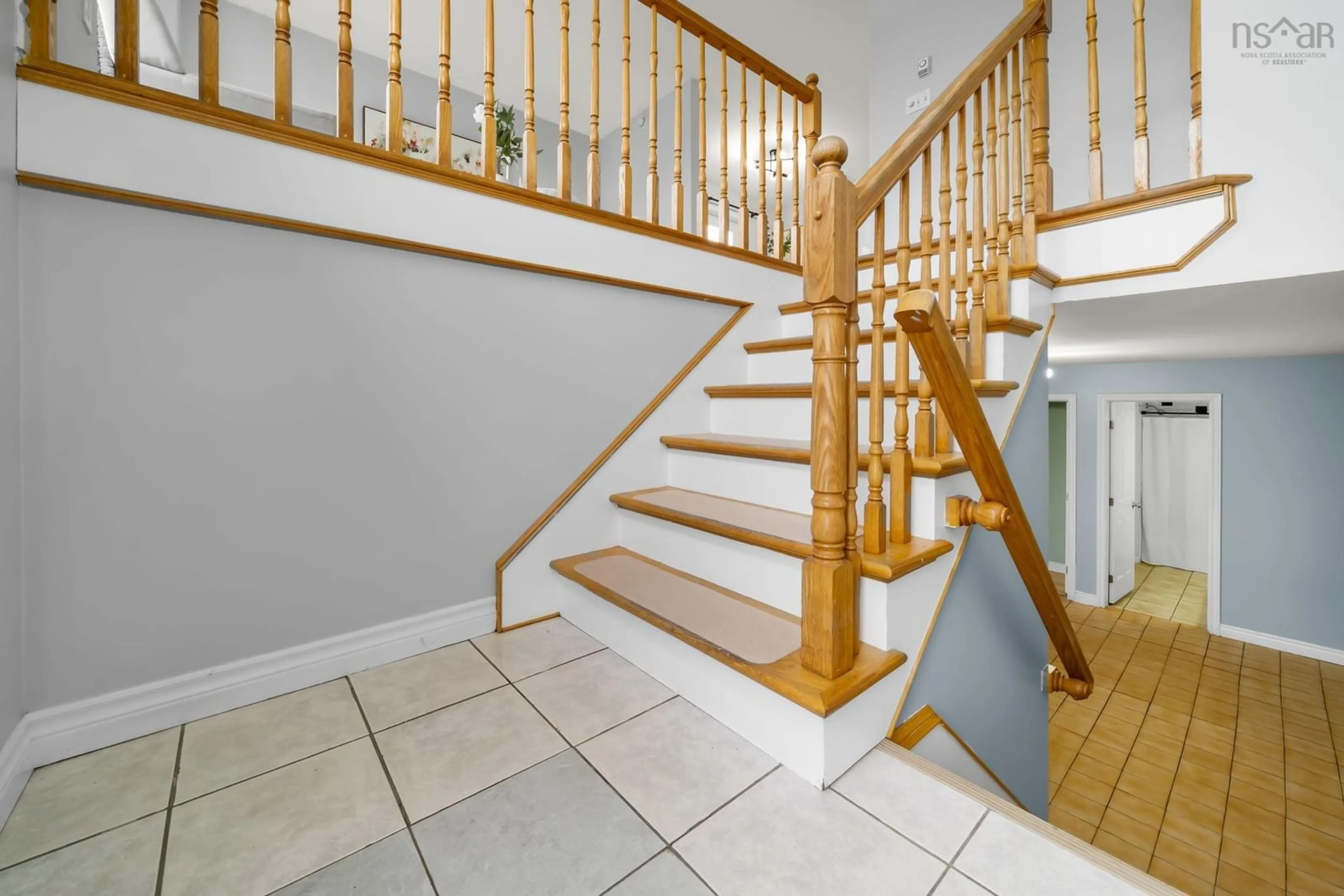 Stairs for 51 Bianca Crt, Middle Sackville Nova Scotia B4E 3E2