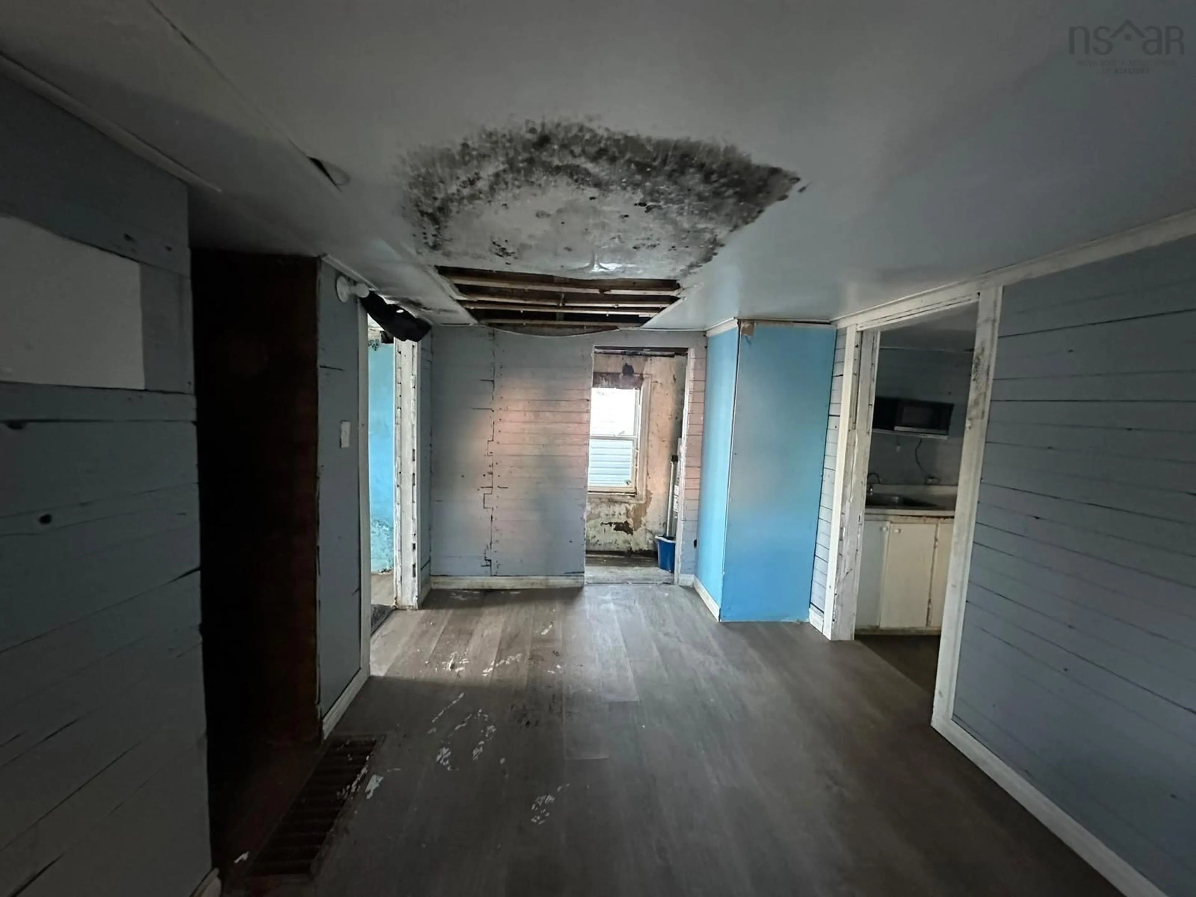 A pic of a room for 103 Bay St, Sydney Nova Scotia B1N 2J6