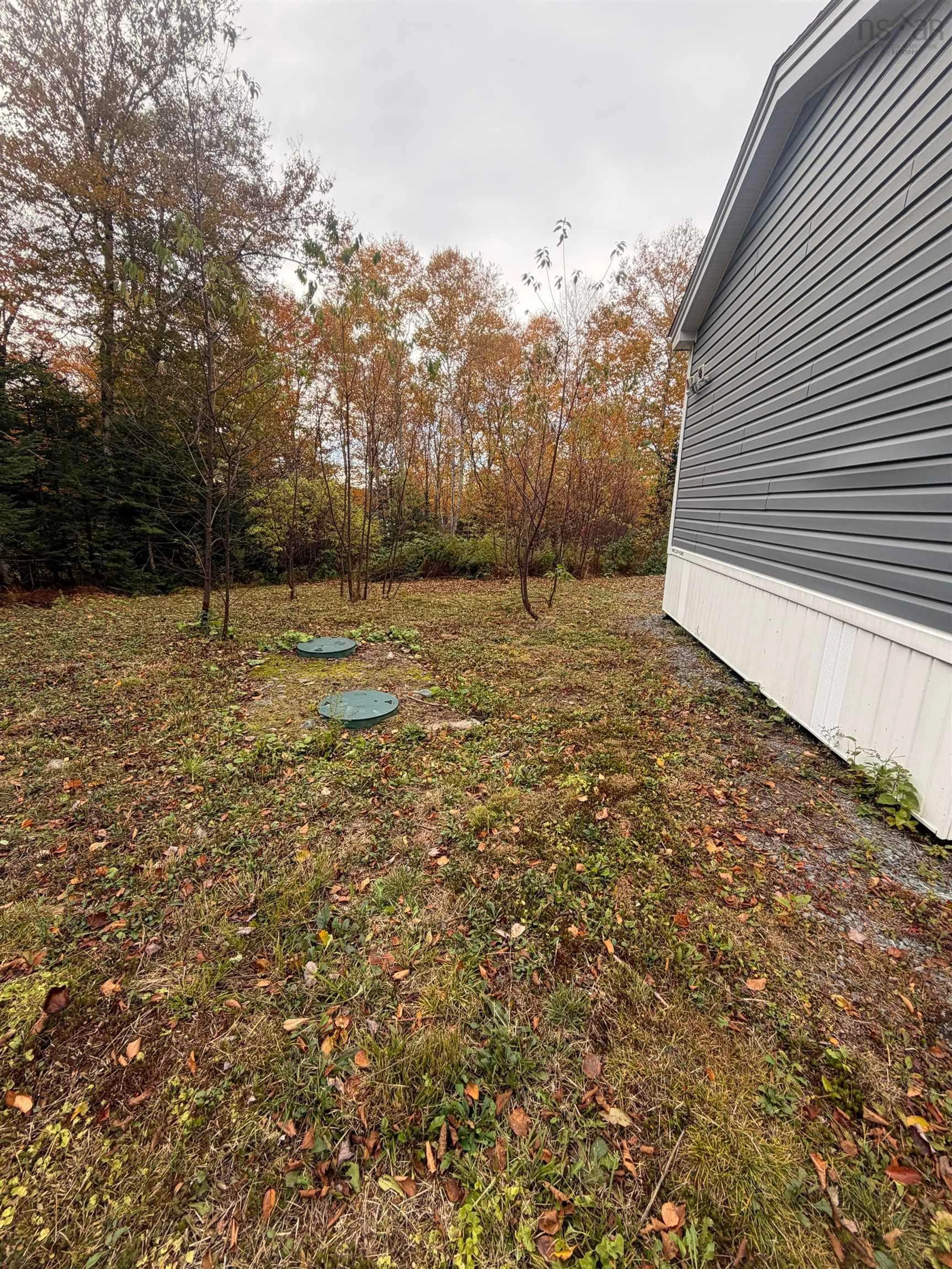 Shed for 31 Lakefield Dr, Mount Uniacke Nova Scotia B0N 1Z0