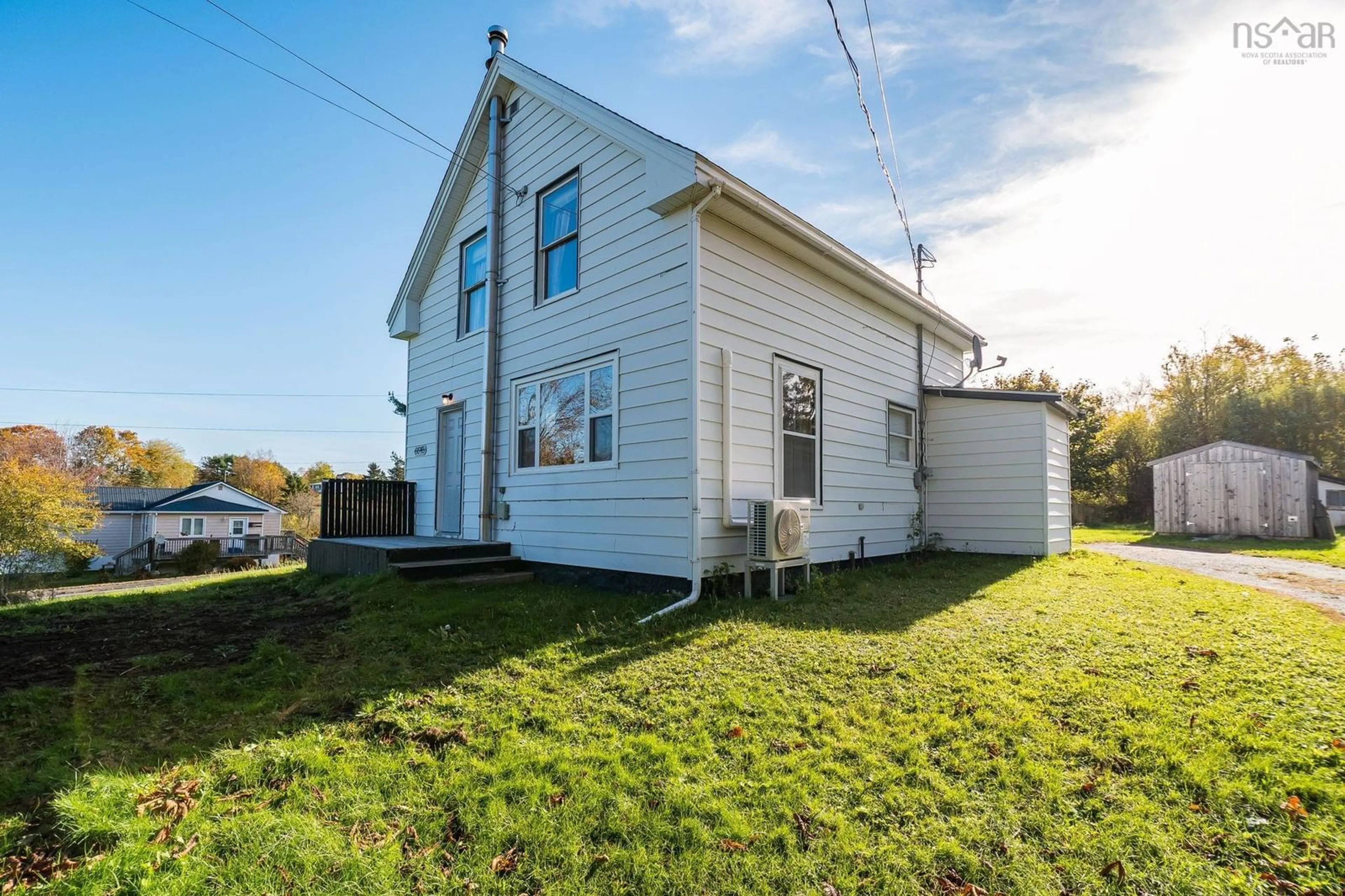 A pic from outside/outdoor area/front of a property/back of a property/a pic from drone, building for 6648 Highway 215, Cheverie Nova Scotia B0N 1G0