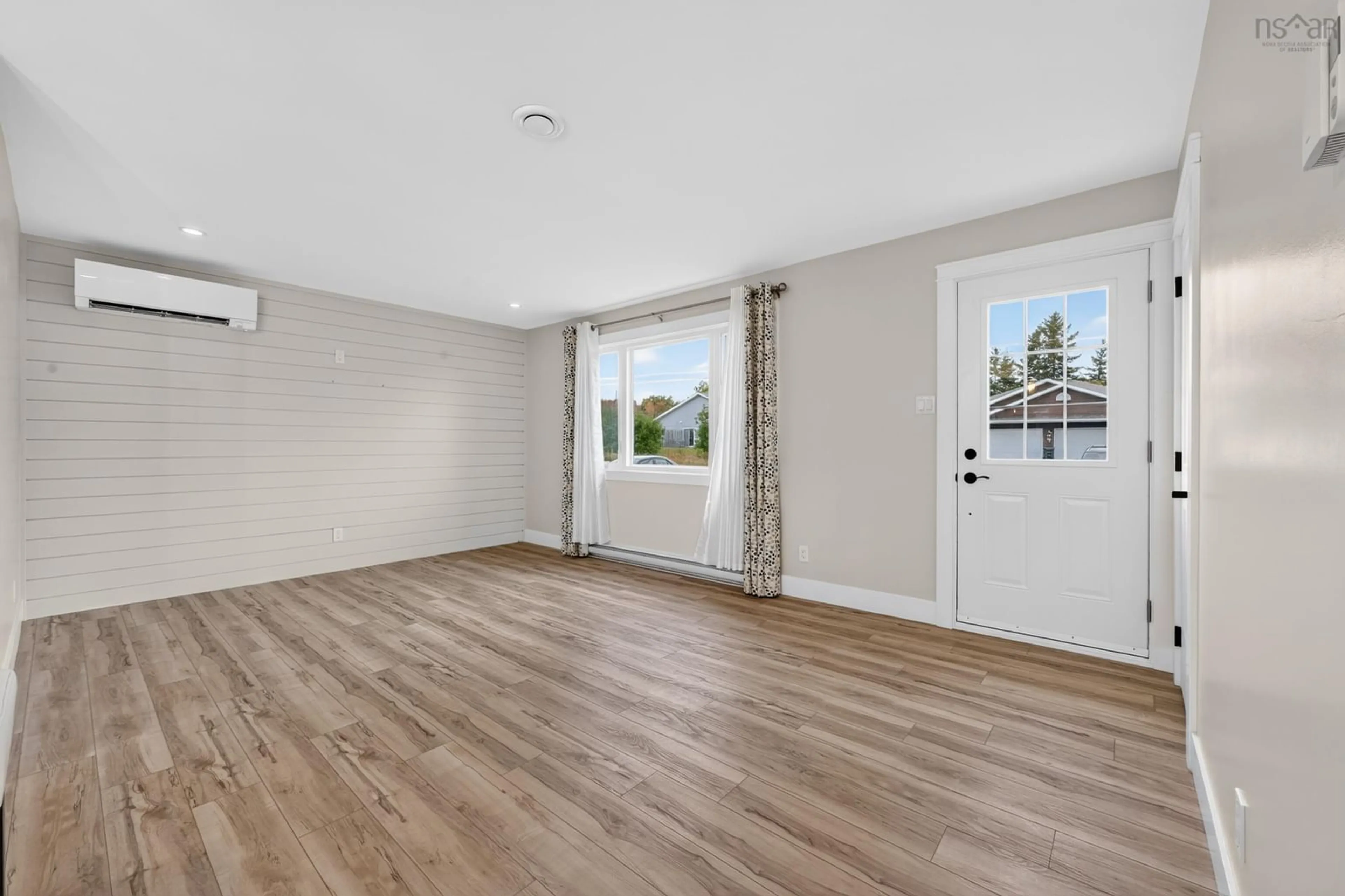 A pic of a room for 981 Westmount Road, Westmount Nova Scotia B1R 1G5