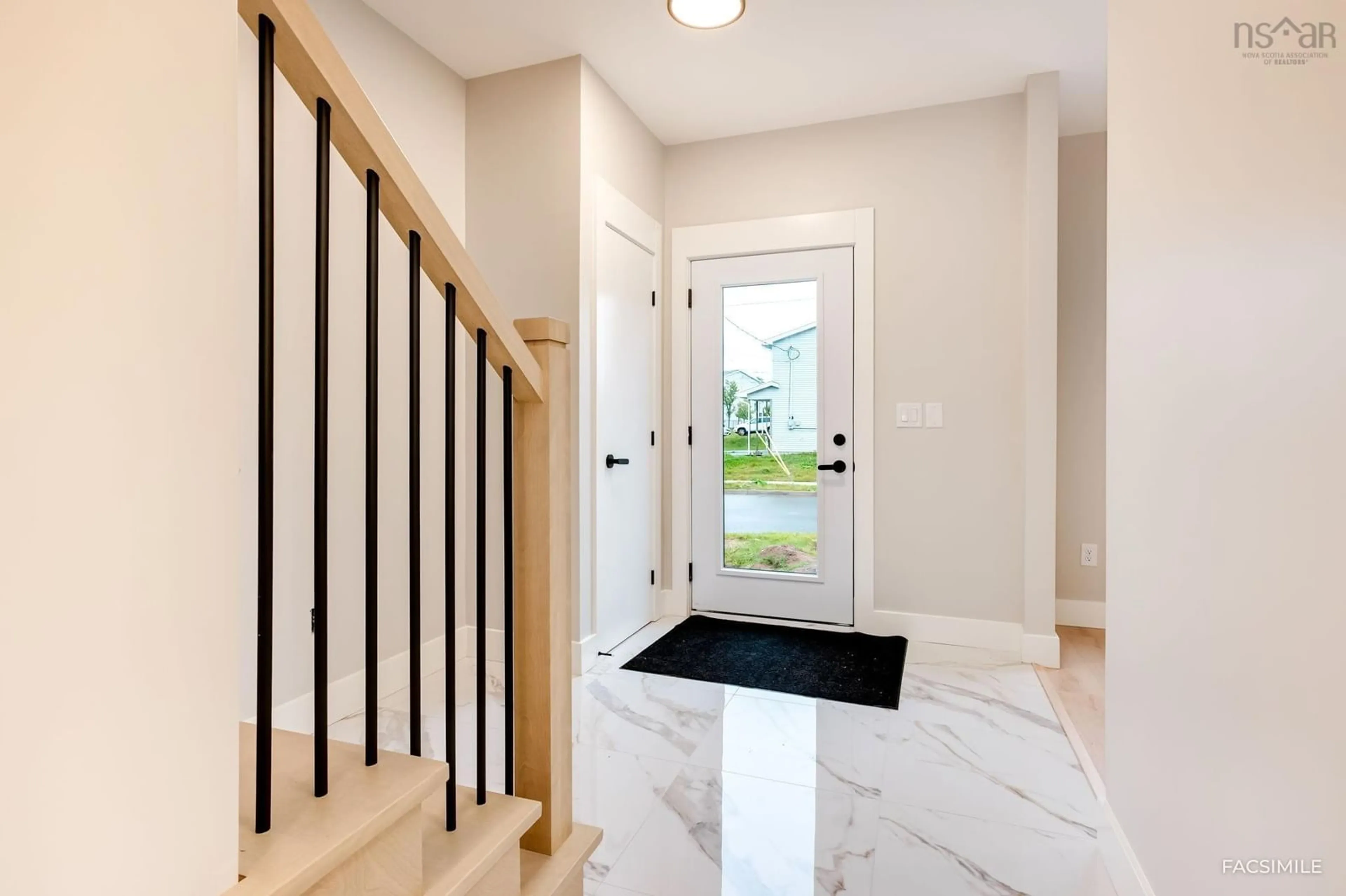 Indoor entryway for 184 Honeygold Dr #25A, Halifax Nova Scotia B3R 0G3