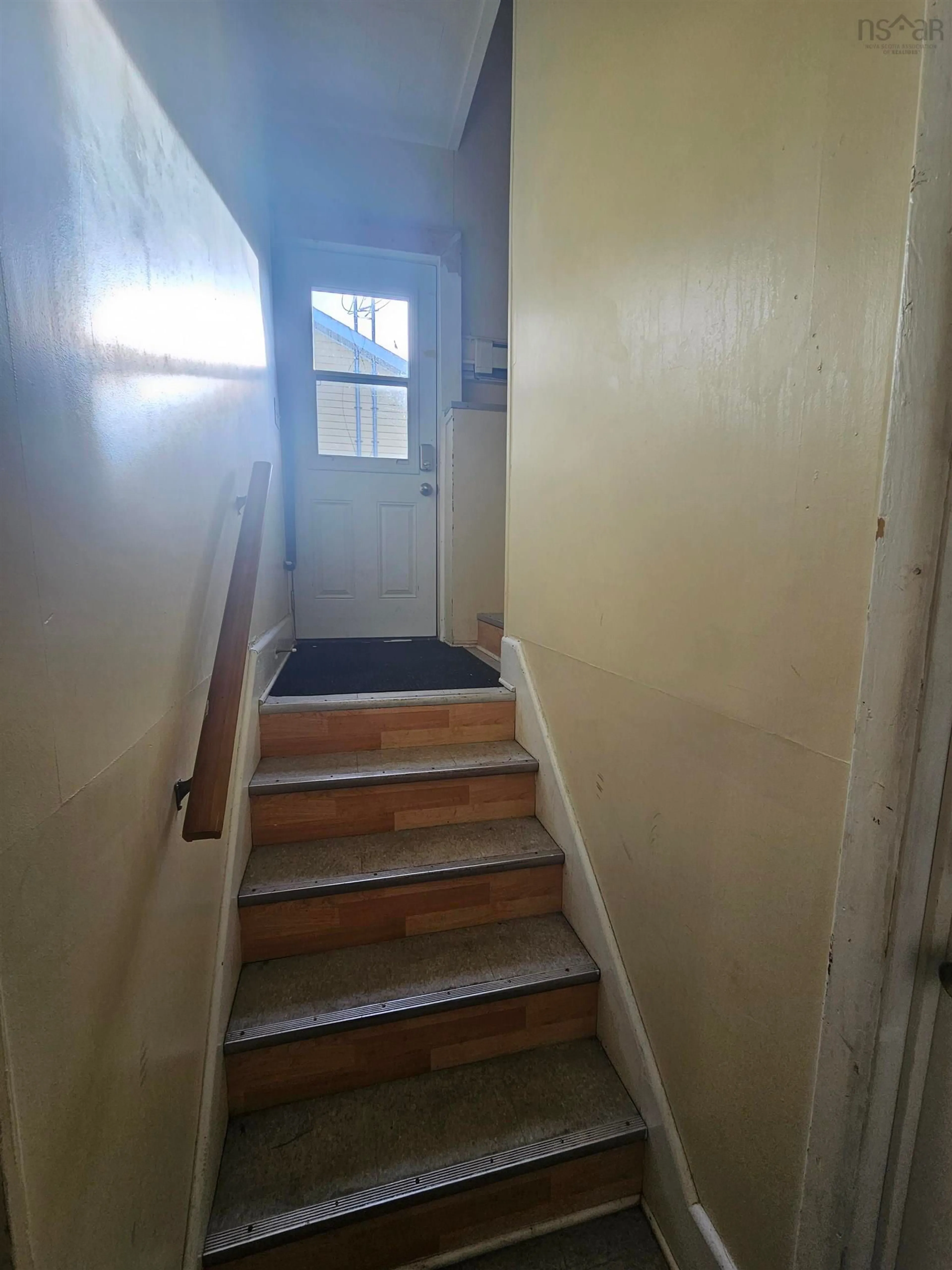 Stairs for 220 Lorne St, Sydney Nova Scotia B1P 4H6