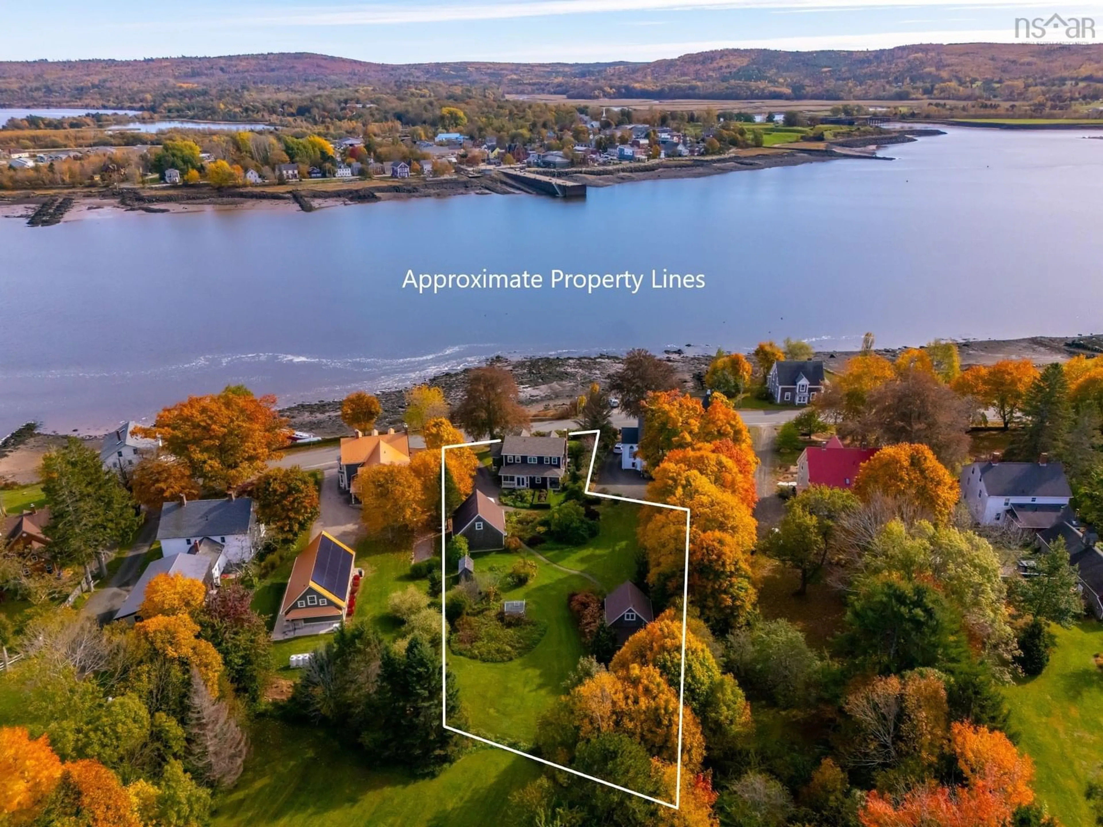 A pic from outside/outdoor area/front of a property/back of a property/a pic from drone, water/lake/river/ocean view for 5333 Granville Rd, Granville Ferry Nova Scotia B0S 1A0