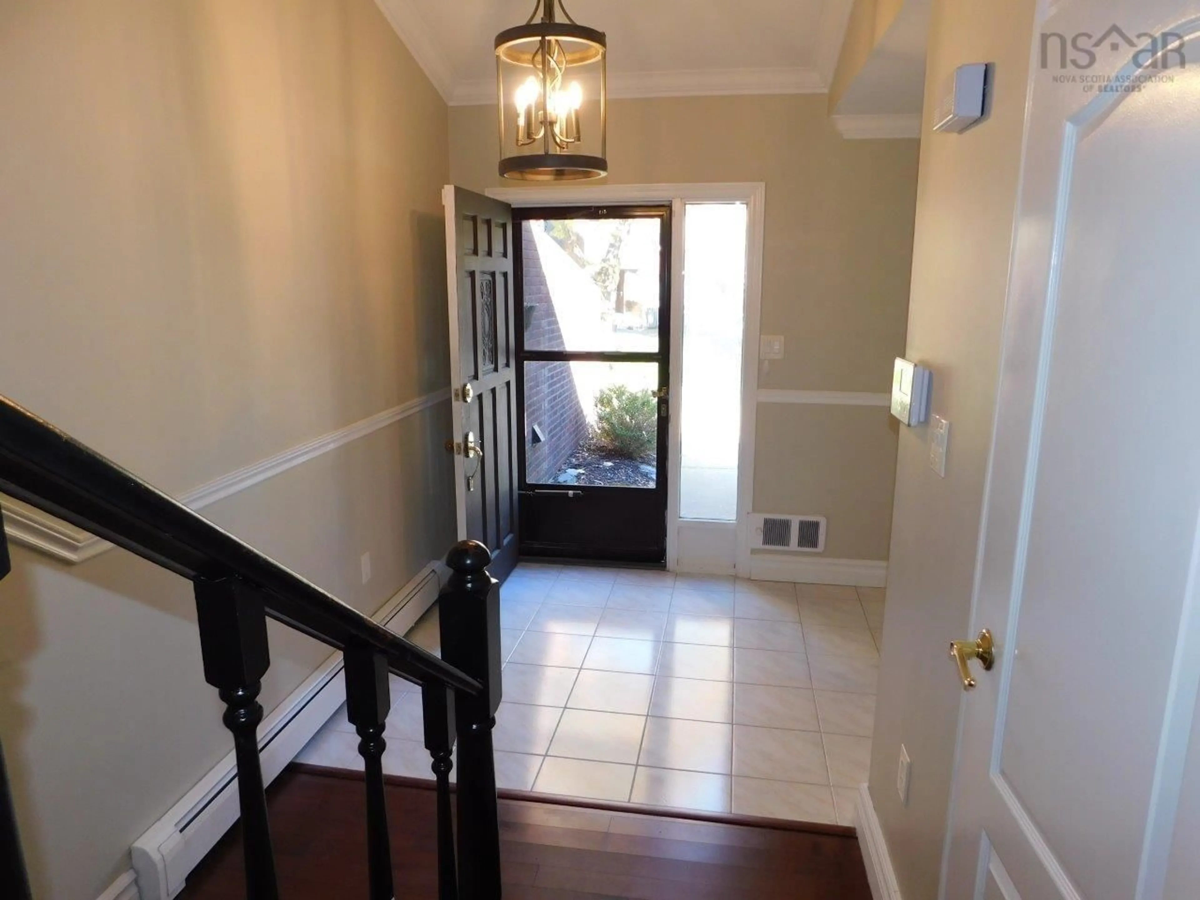 Indoor entryway for 64 Braemount Dr, Clayton Park Nova Scotia B3M 3P3