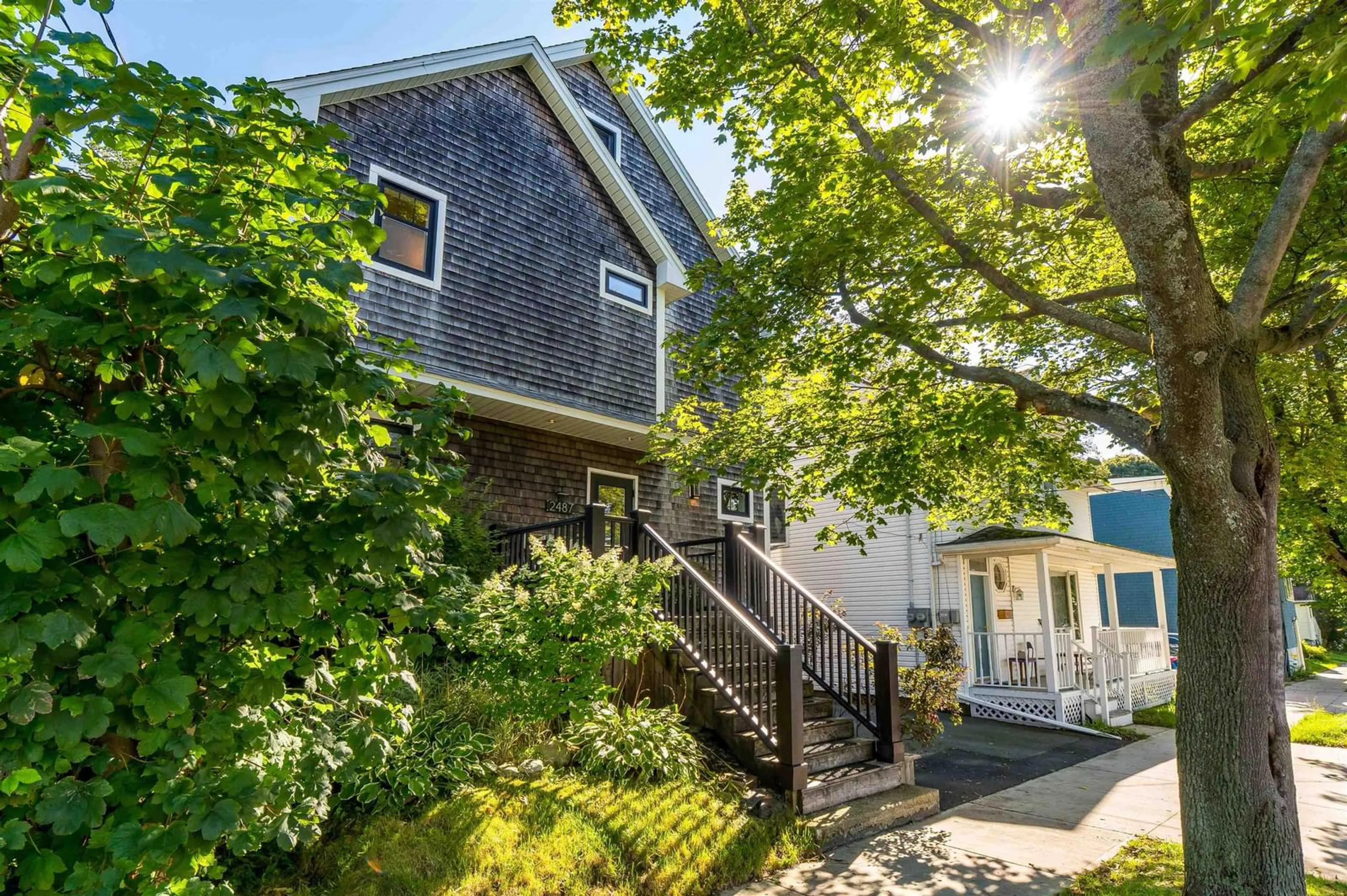 Unknown for 2487 Davison St #A/B, Halifax Nova Scotia B3K 4K9
