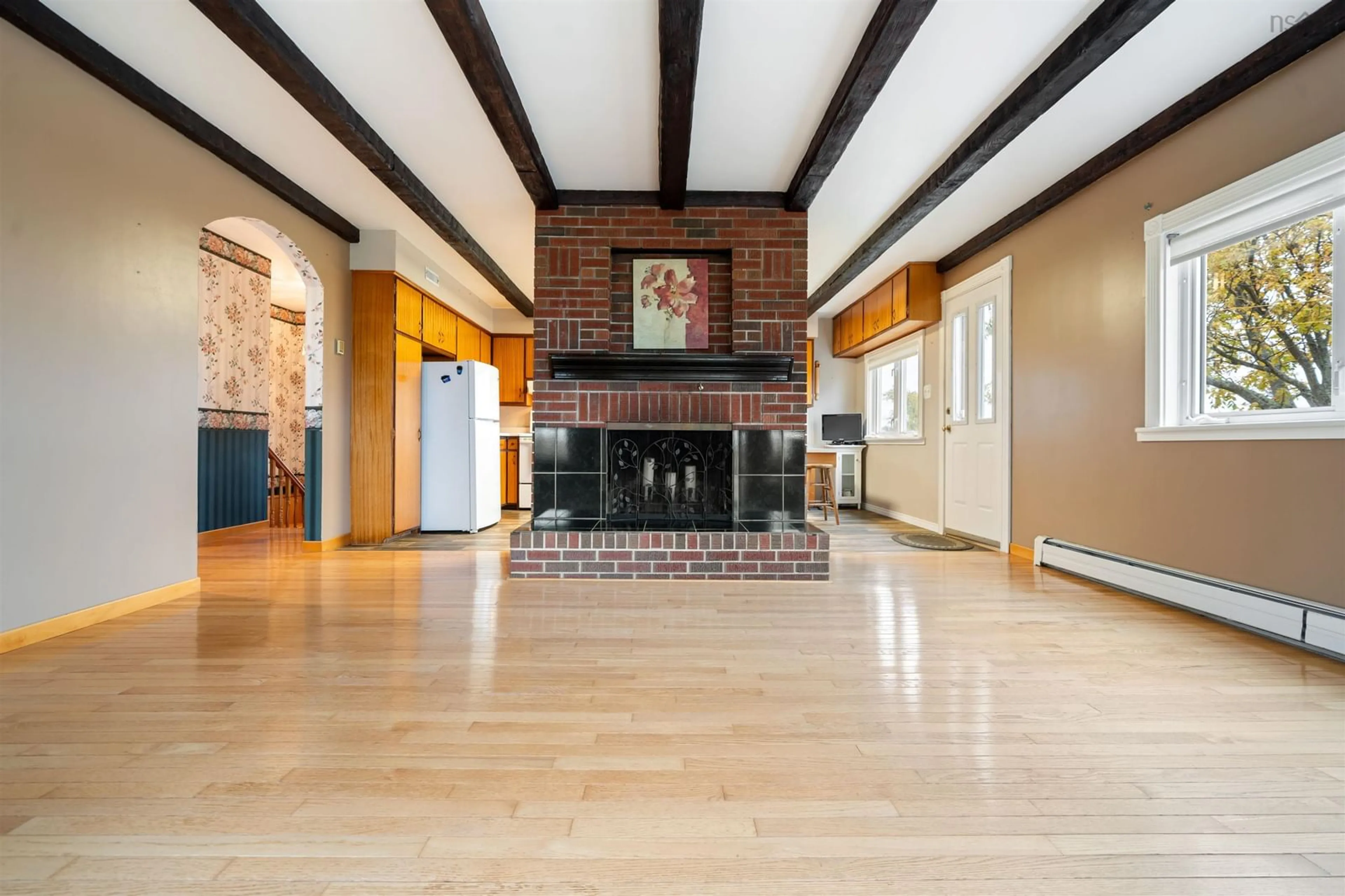 Indoor foyer for 2872 Highway 376, Lyons Brook Nova Scotia B0K 1H0