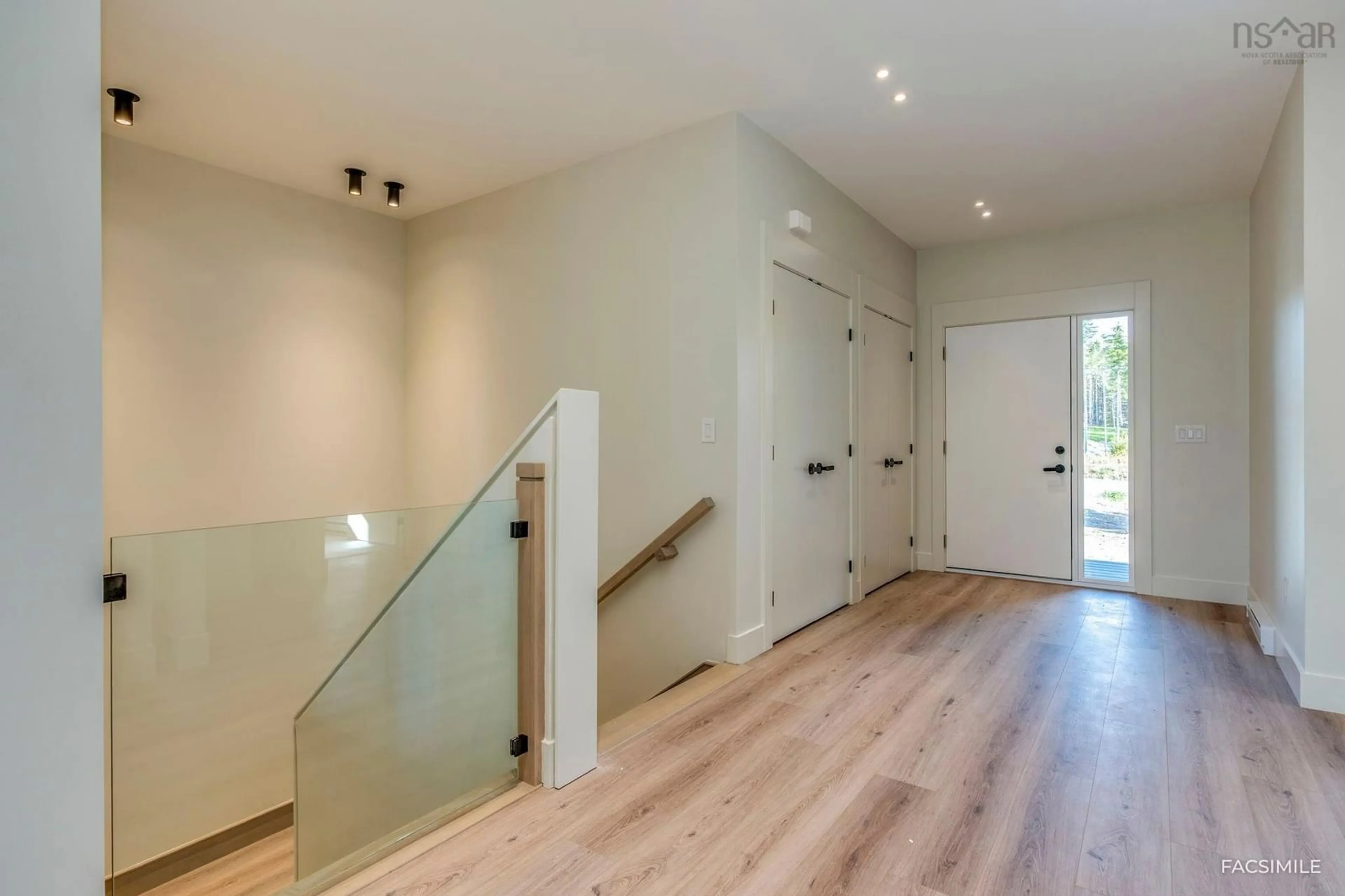 Indoor entryway for 292 Bondi Dr #5086, Middle Sackville Nova Scotia B4E 0W2