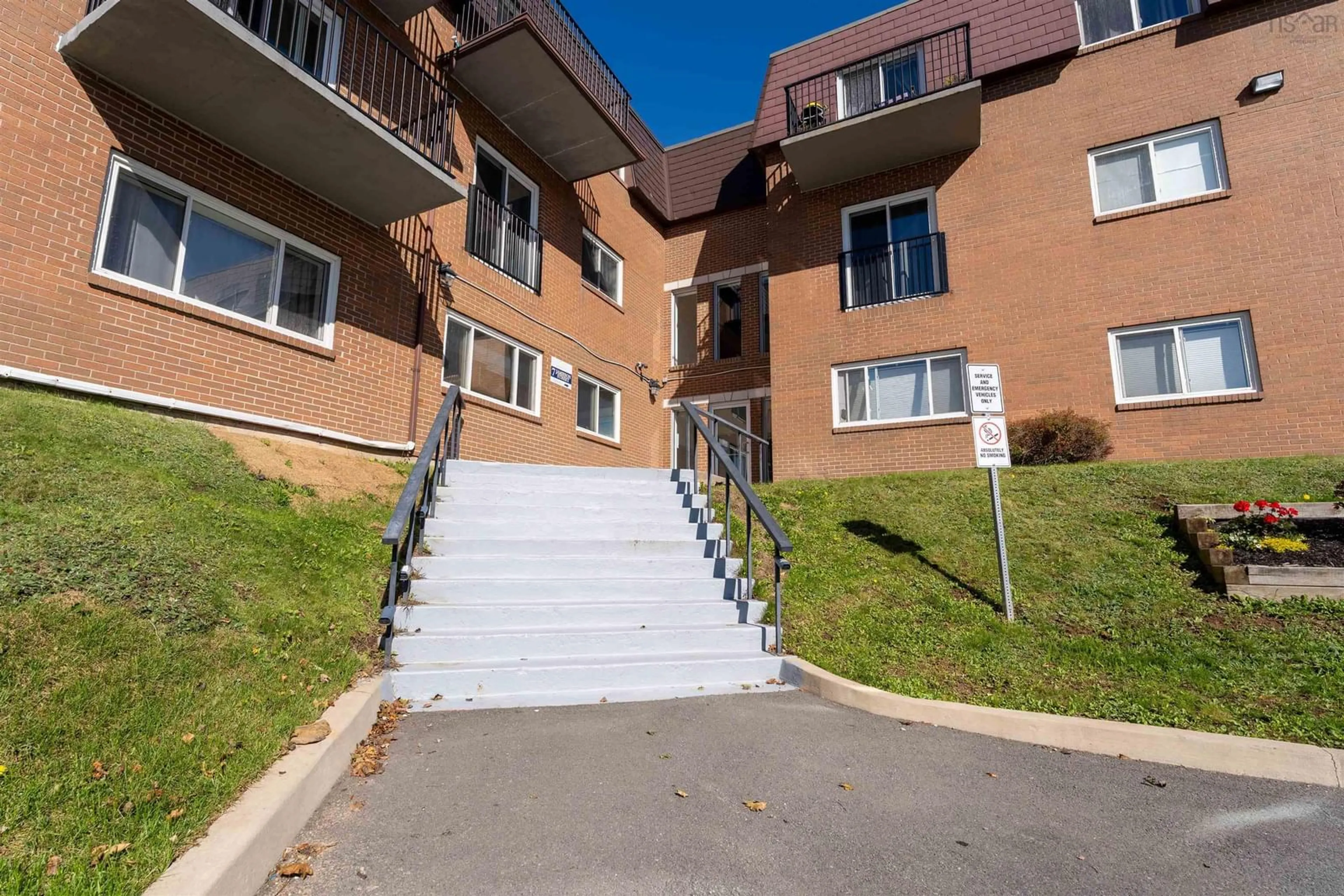 Stairs for 7 Jamieson St #325, Harbourview Nova Scotia B3A 4L2