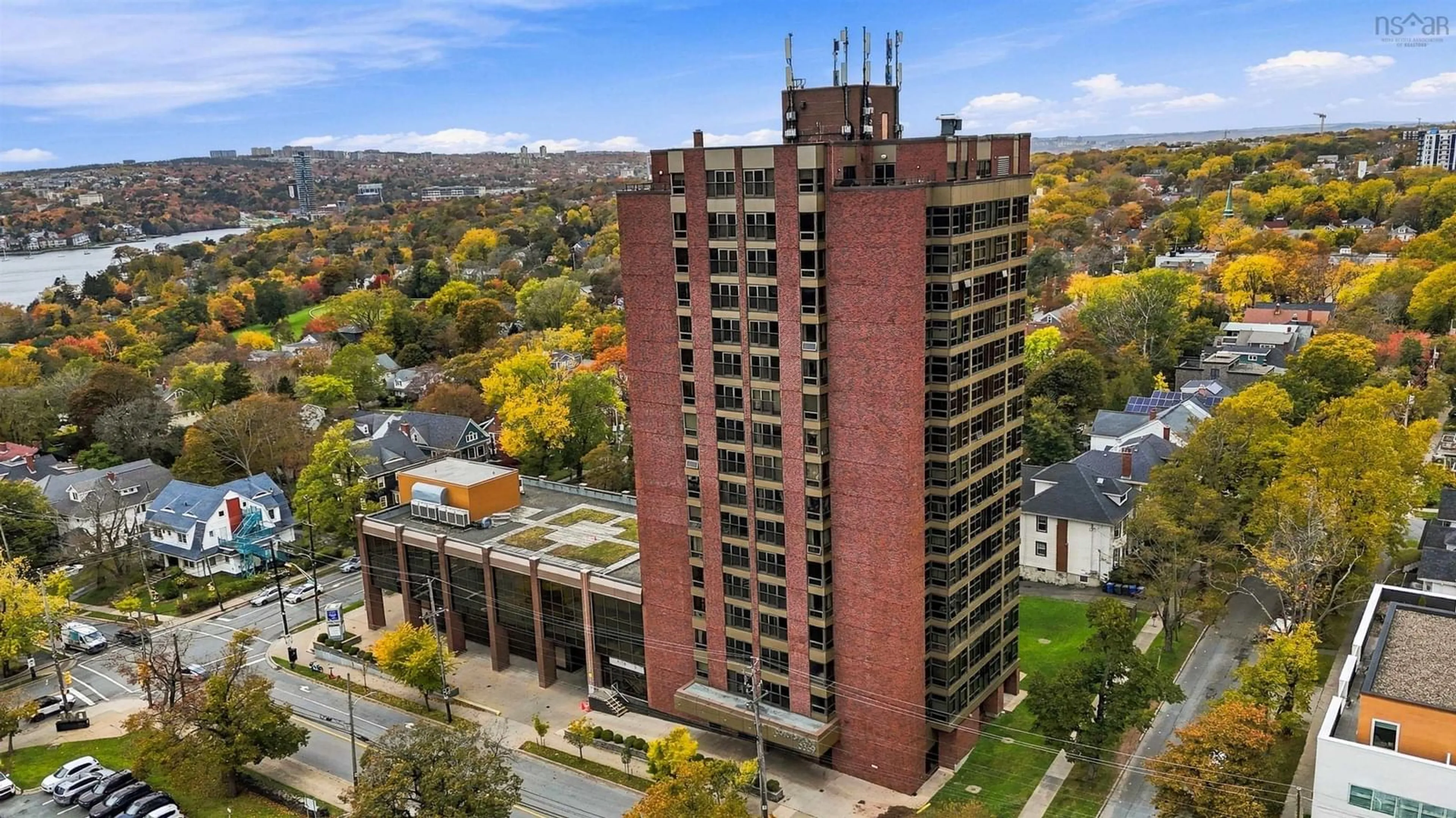 A pic from outside/outdoor area/front of a property/back of a property/a pic from drone, city buildings view from balcony for 6369 Coburg Rd #806, Halifax Nova Scotia B3H 4J7