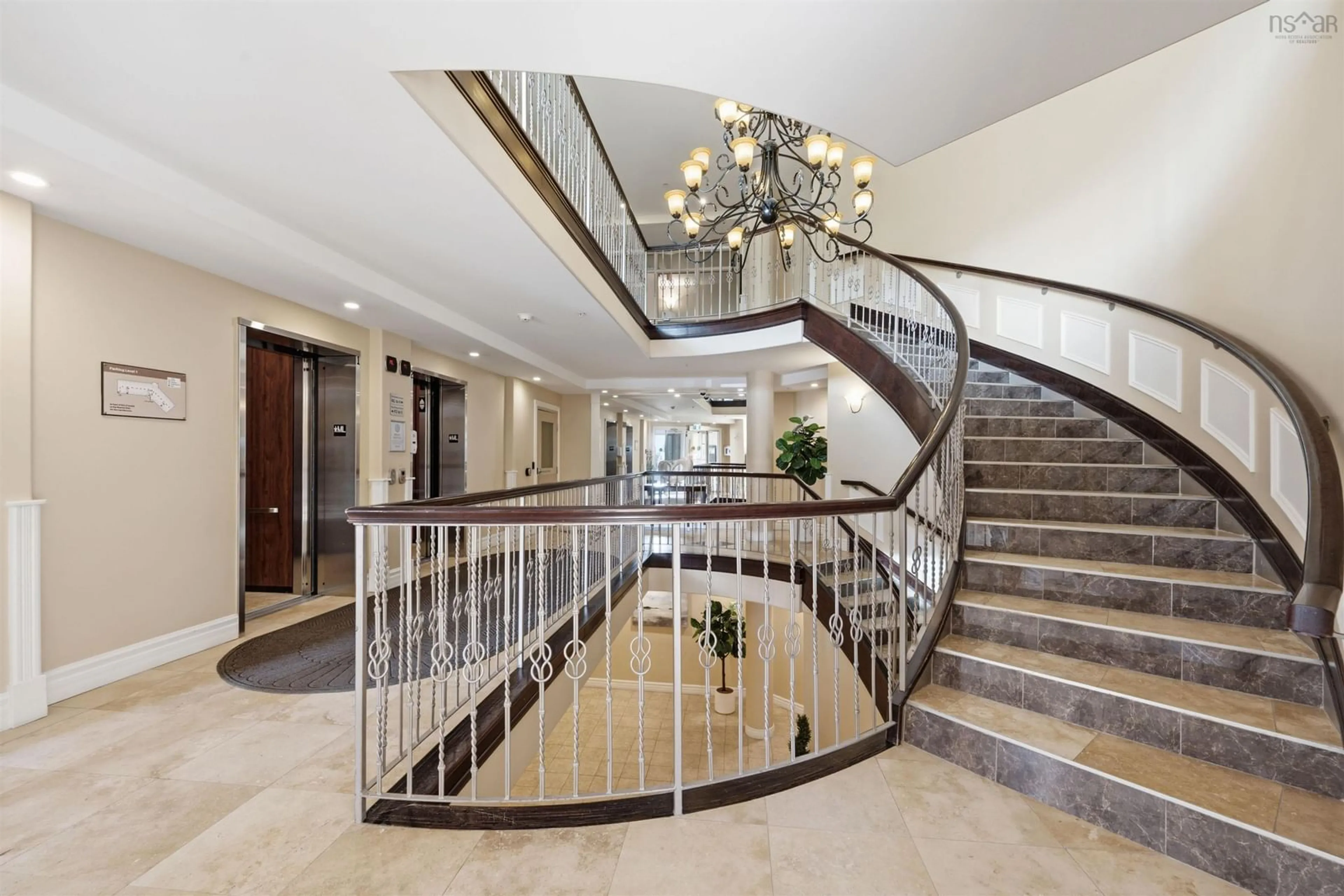 Indoor foyer for 94 Bedros Lane #605, Halifax Nova Scotia B3M 4X3