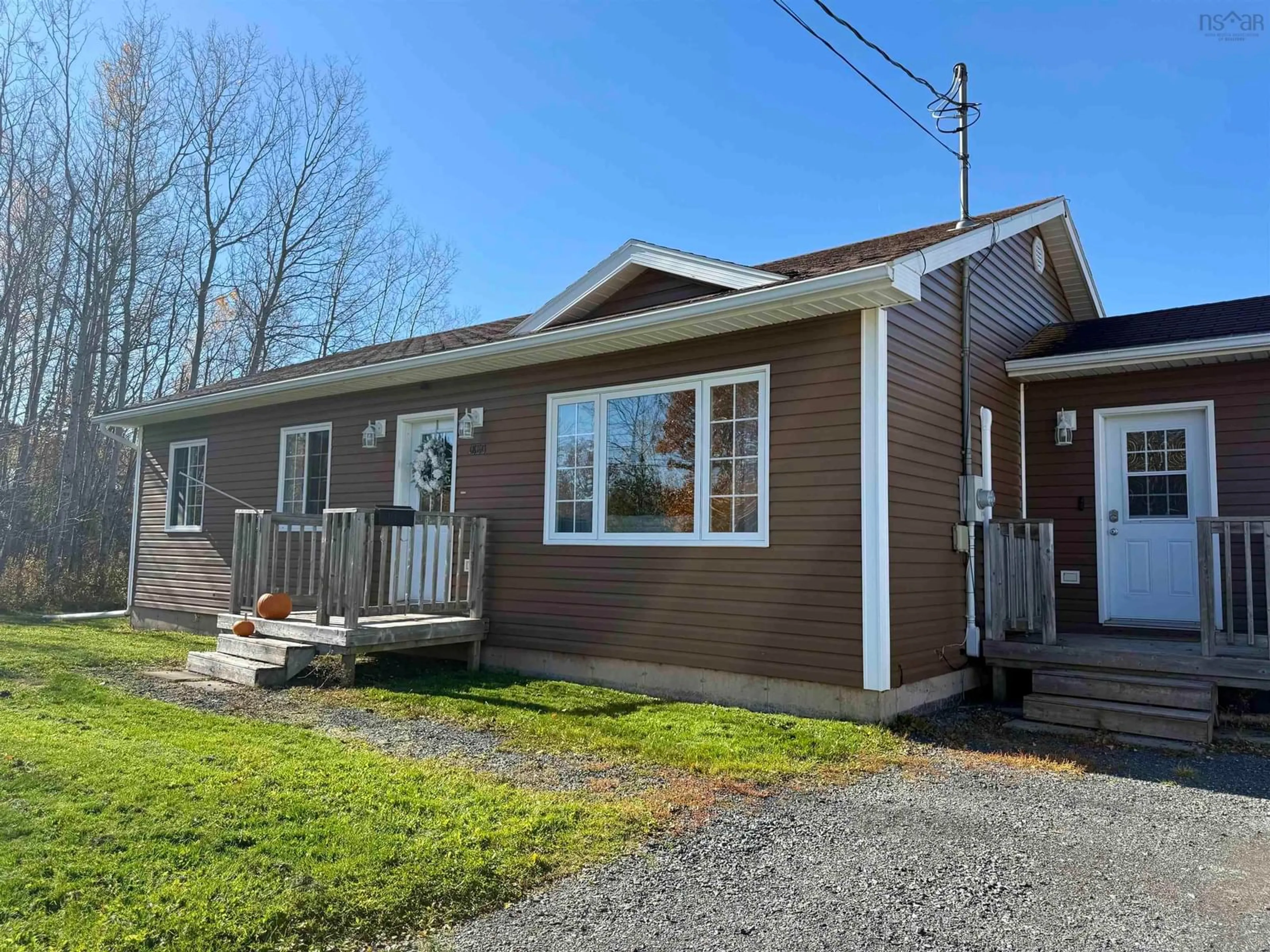 Home with vinyl exterior material, street for 1880 Temperance St St, Westville Nova Scotia B0K 2A0