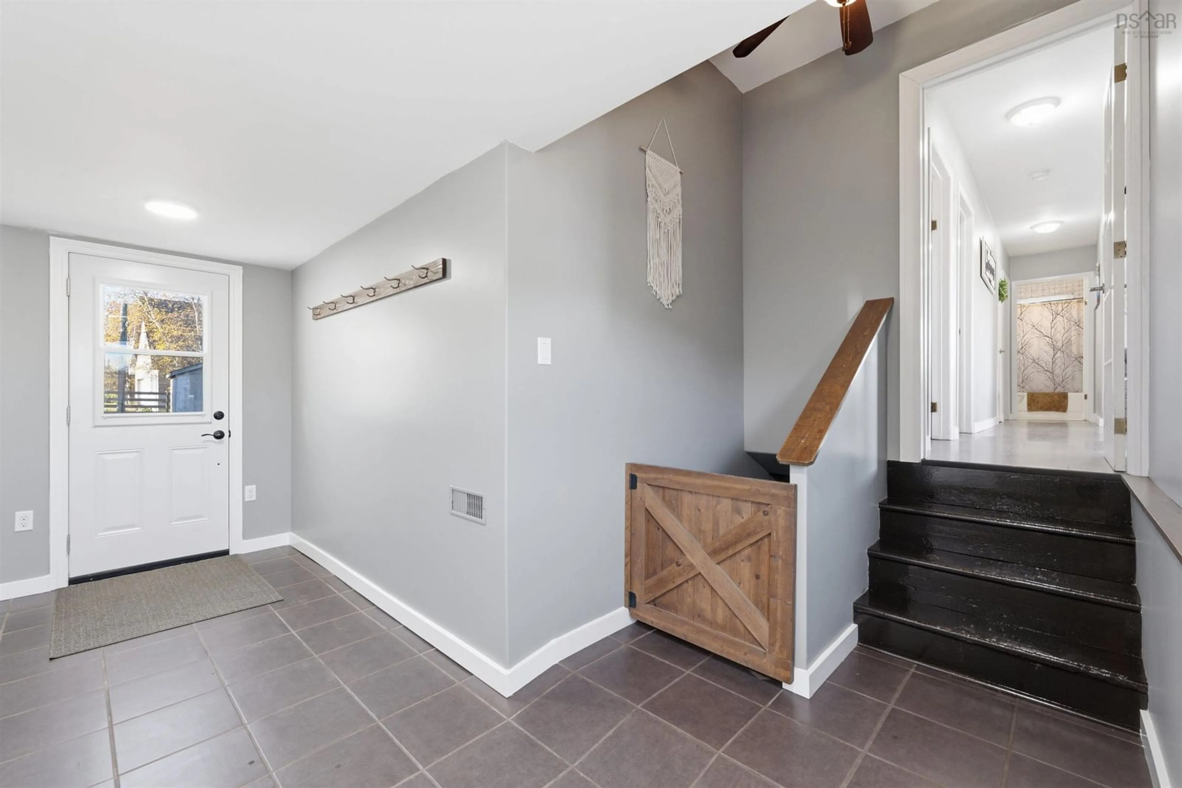 Indoor entryway for 2176 Belmont Rd, Belmont Nova Scotia B0N 2A0