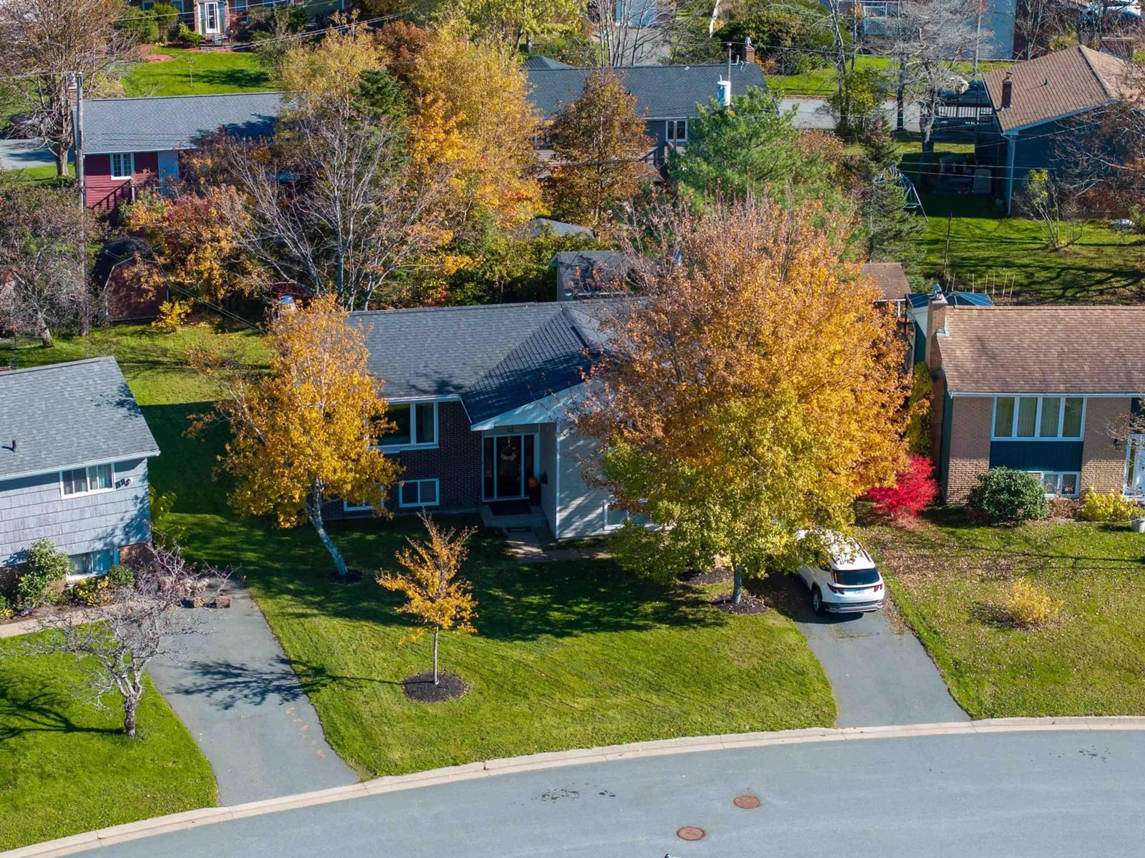 A pic from outside/outdoor area/front of a property/back of a property/a pic from drone, street for 5 Hollyoake Lane, Cole Harbour Nova Scotia B2V 1L6