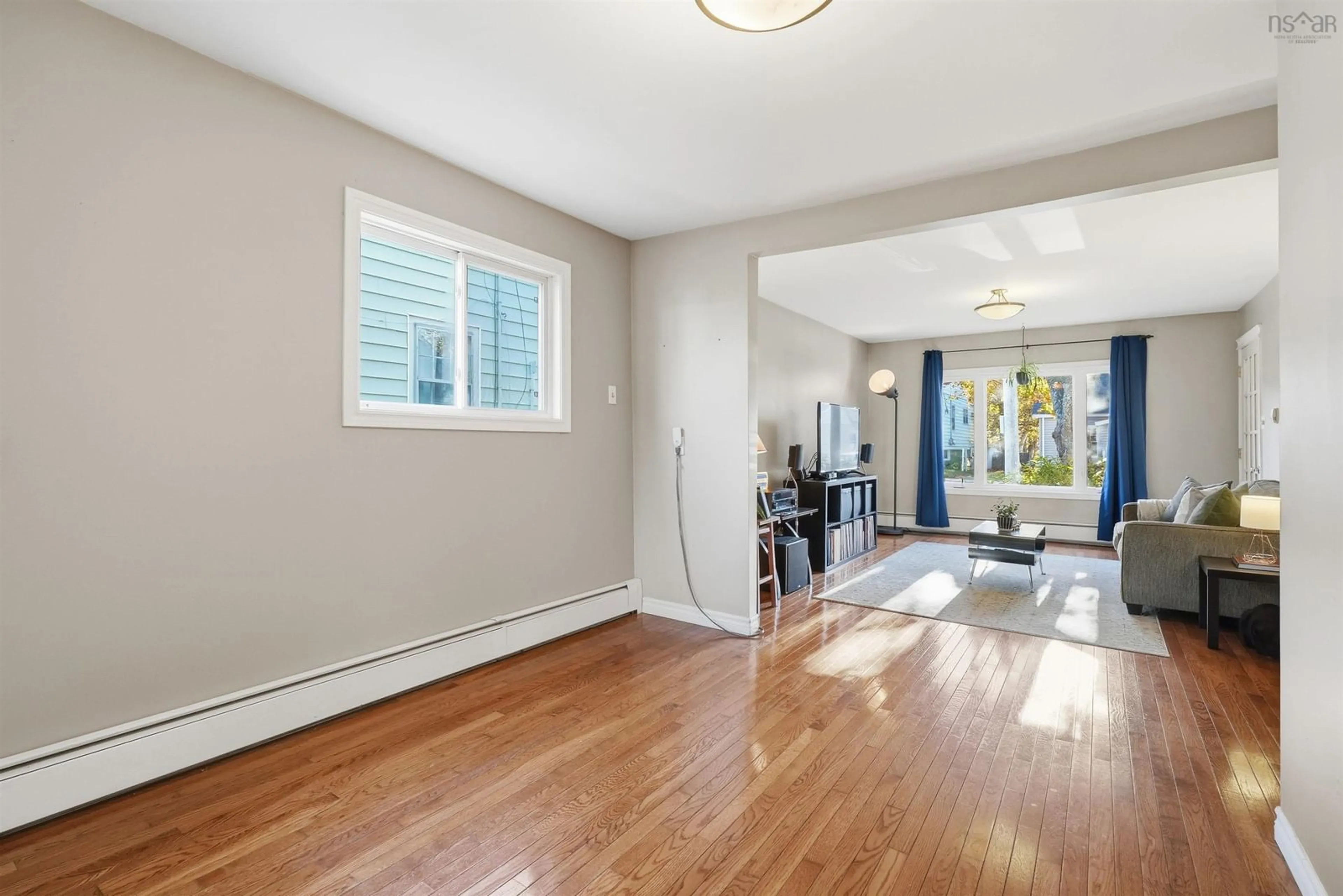 A pic of a room for 27 Symonds St, Dartmouth Nova Scotia B3A 3L4