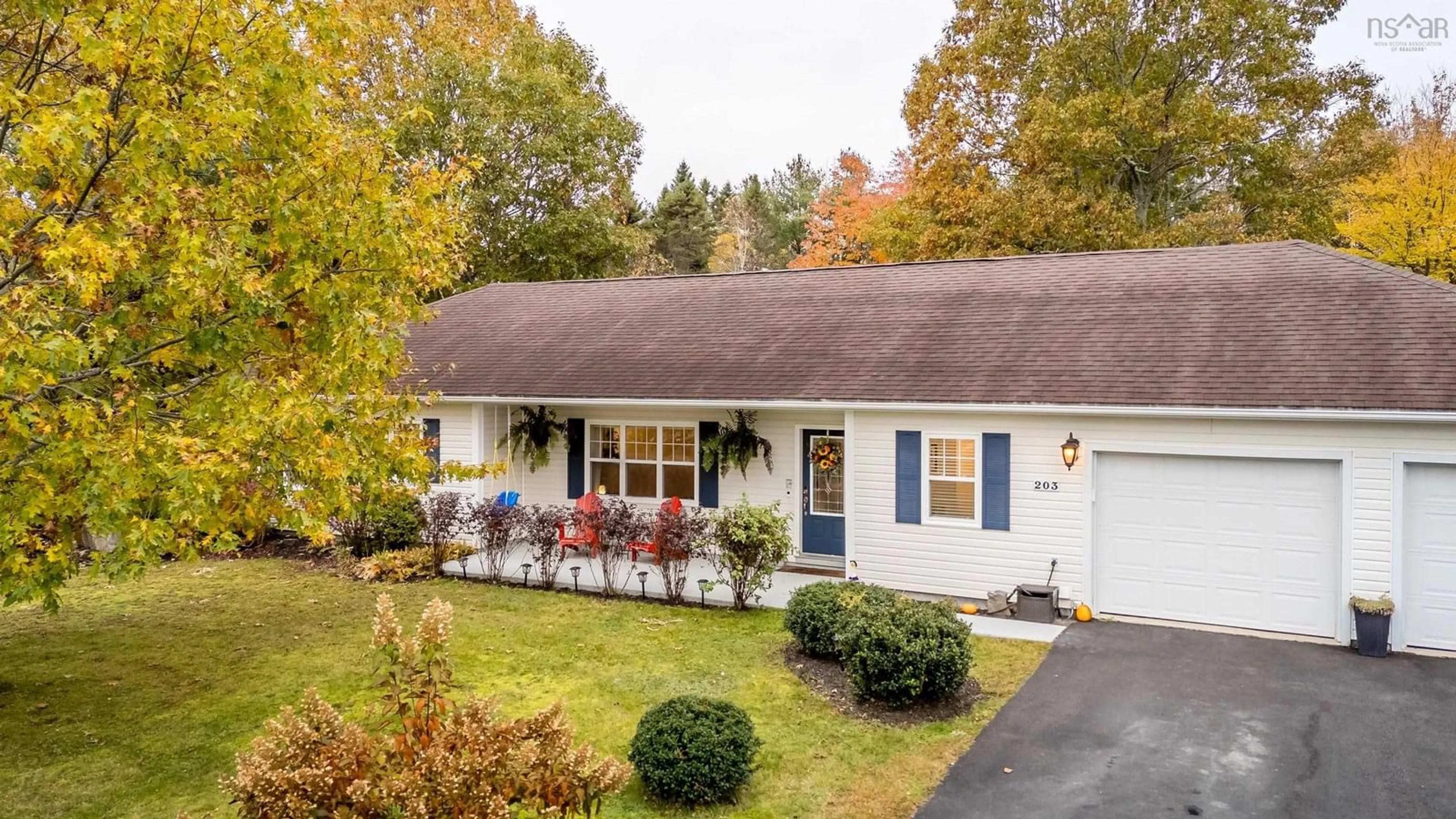 Home with vinyl exterior material, street for 203 Belle Dr, Meadowvale Nova Scotia B0P 1R0
