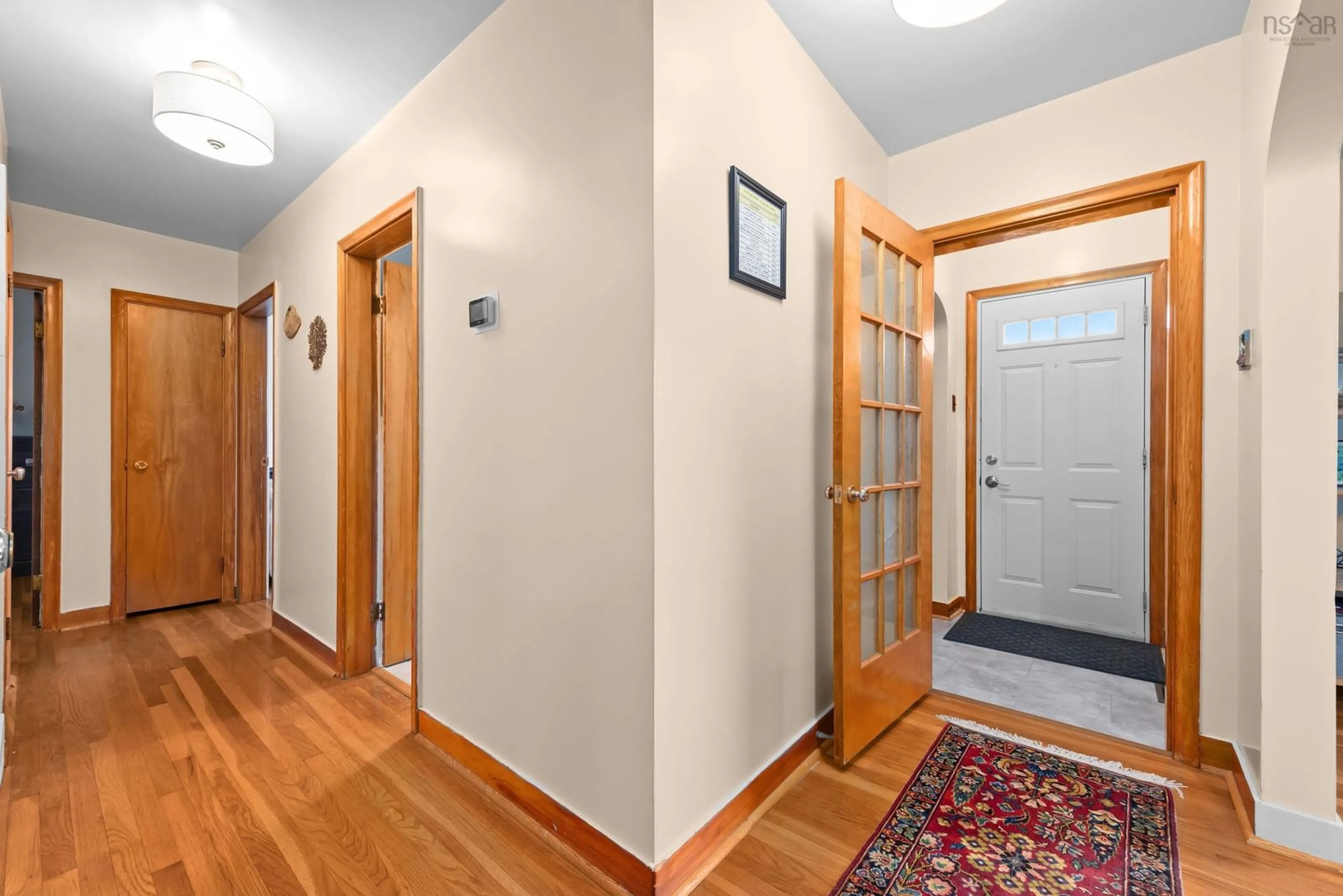 Indoor entryway for 6 Chestnut Lane, Dartmouth Nova Scotia B2Y 3X2