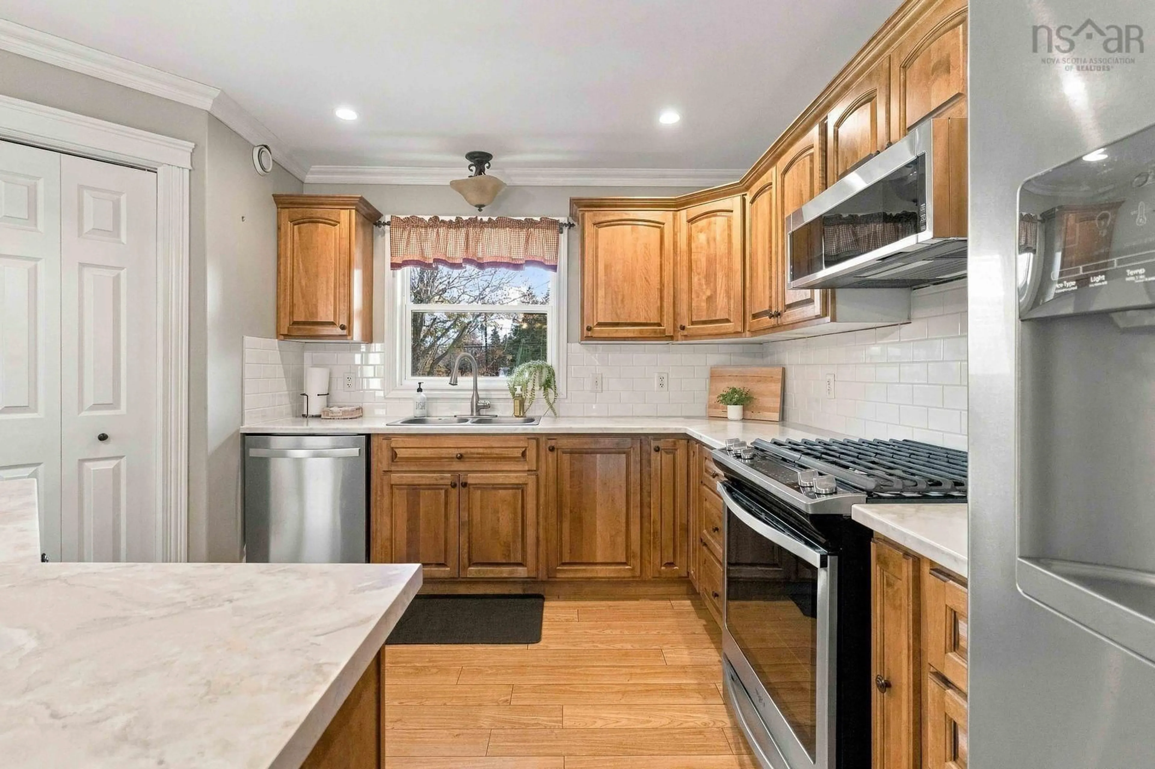Open concept kitchen, ceramic/tile floor for 145 Meadow View Way Ns, Belnan Nova Scotia B2S 3K1