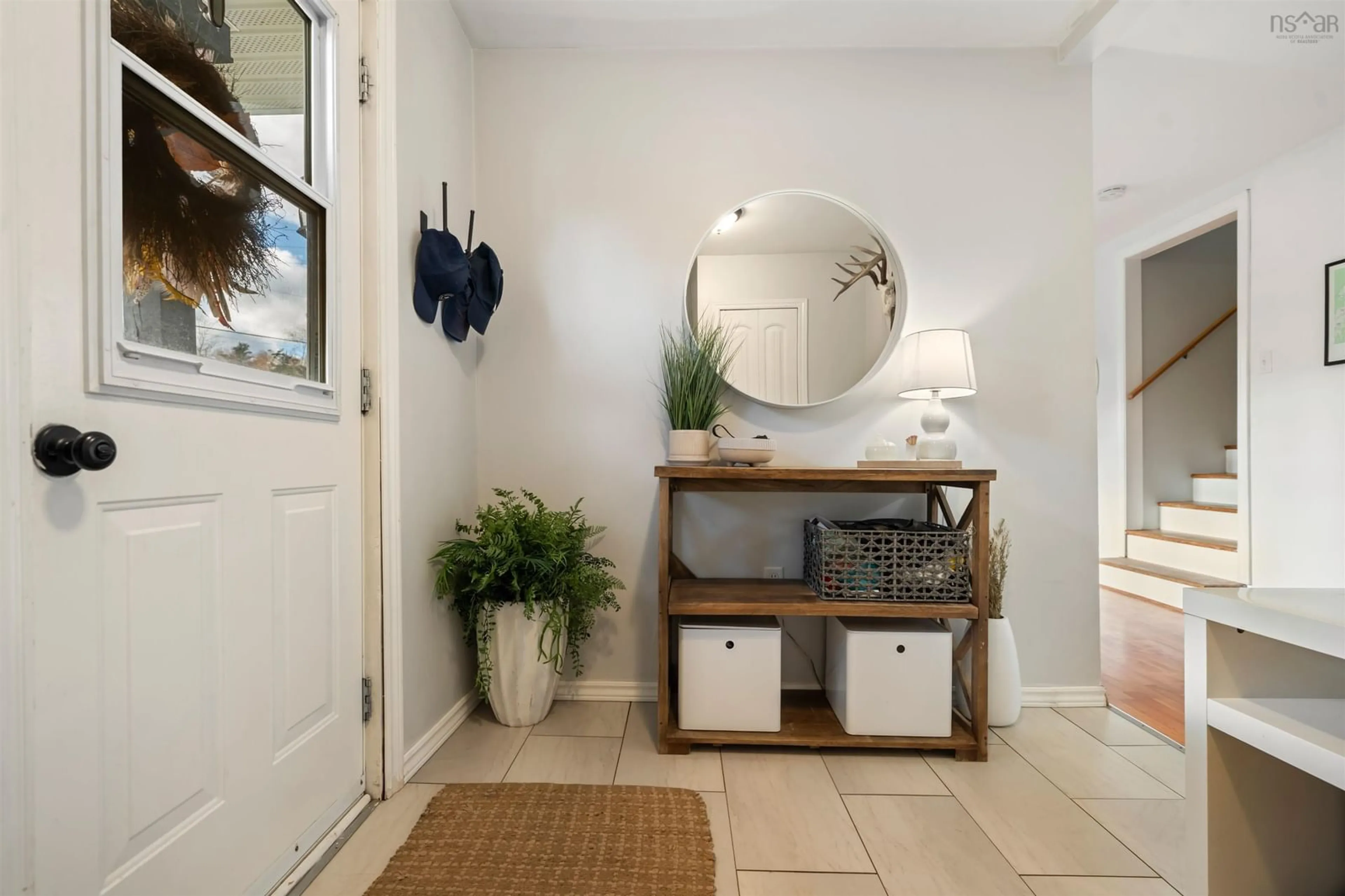 Indoor entryway for 44 Foxbrook Rd, Hopewell Nova Scotia B0K 1C0