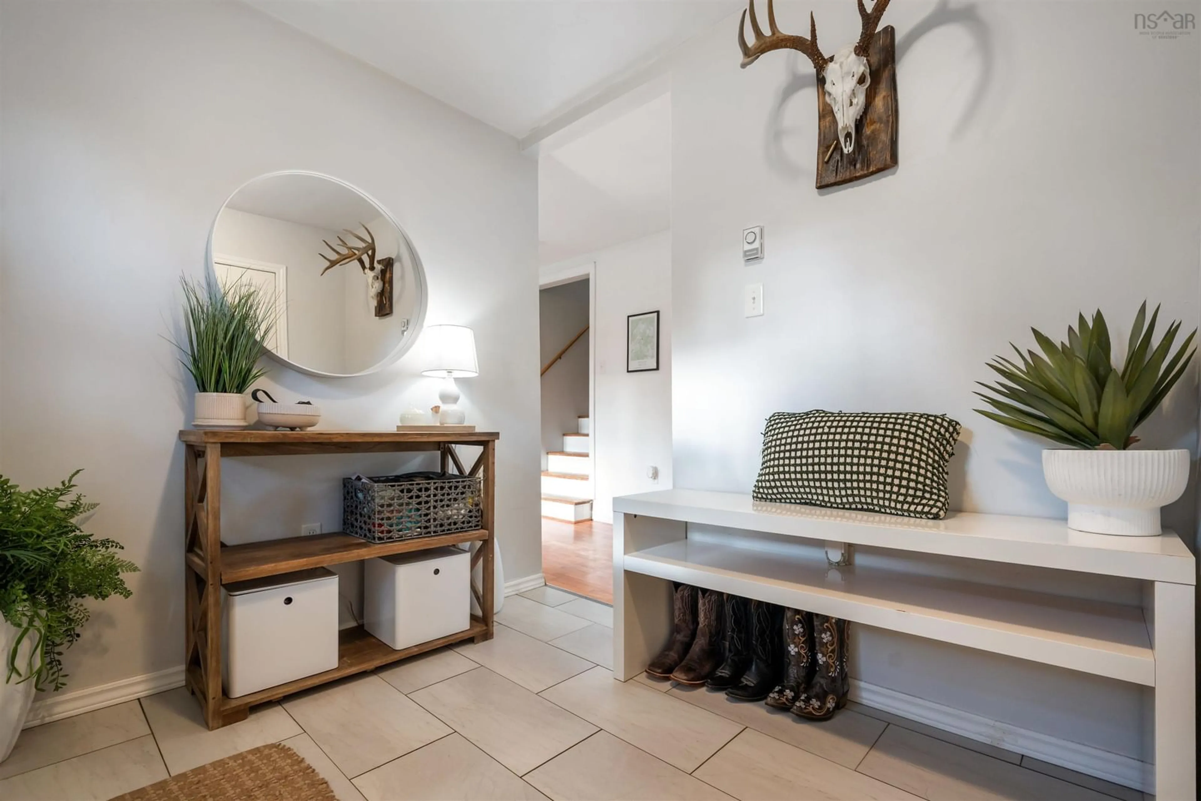 Indoor entryway for 44 Foxbrook Rd, Hopewell Nova Scotia B0K 1C0
