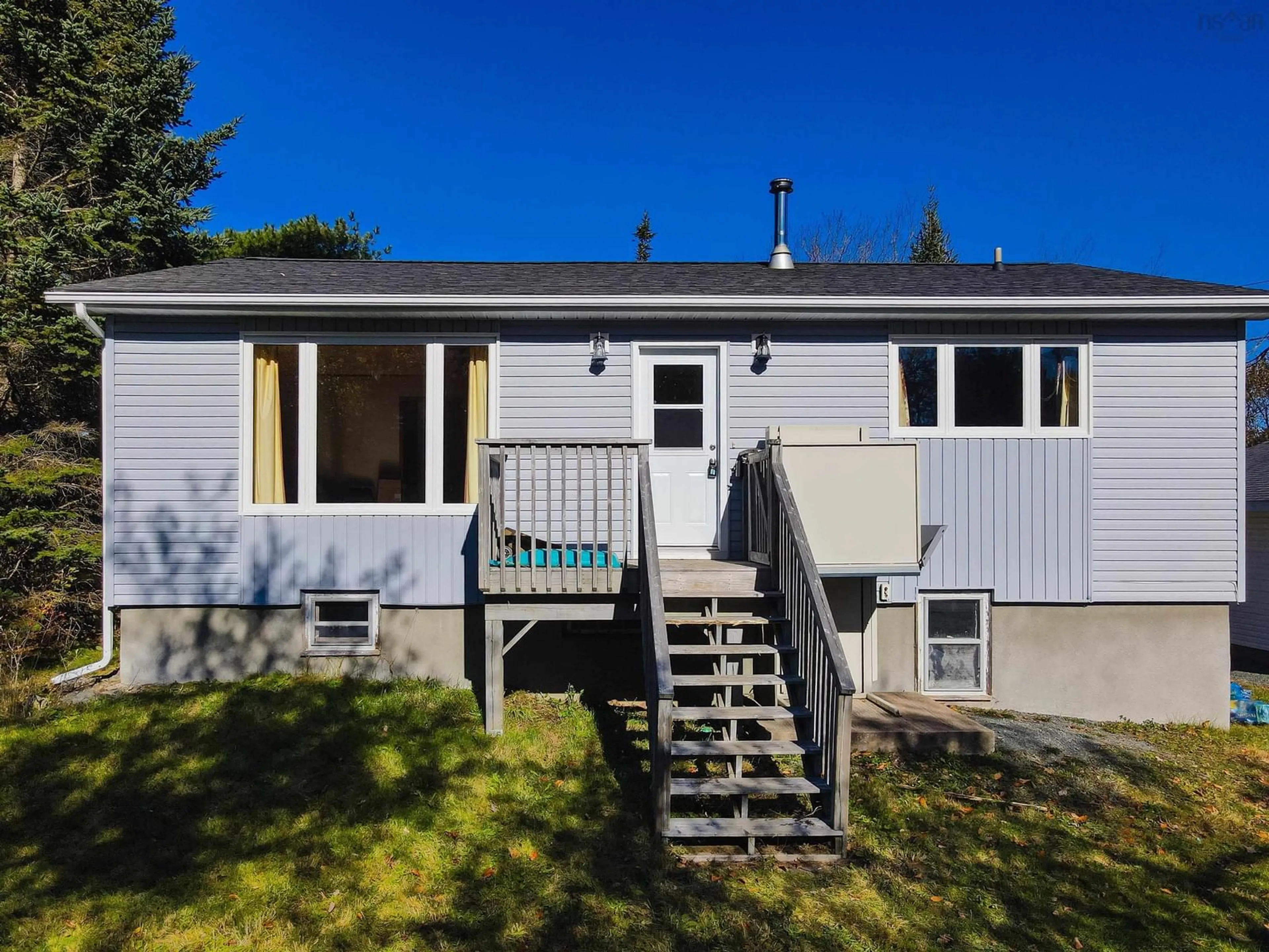 Home with vinyl exterior material, unknown for 317 Etter Rd, Mount Uniacke Nova Scotia B0N 1Z0