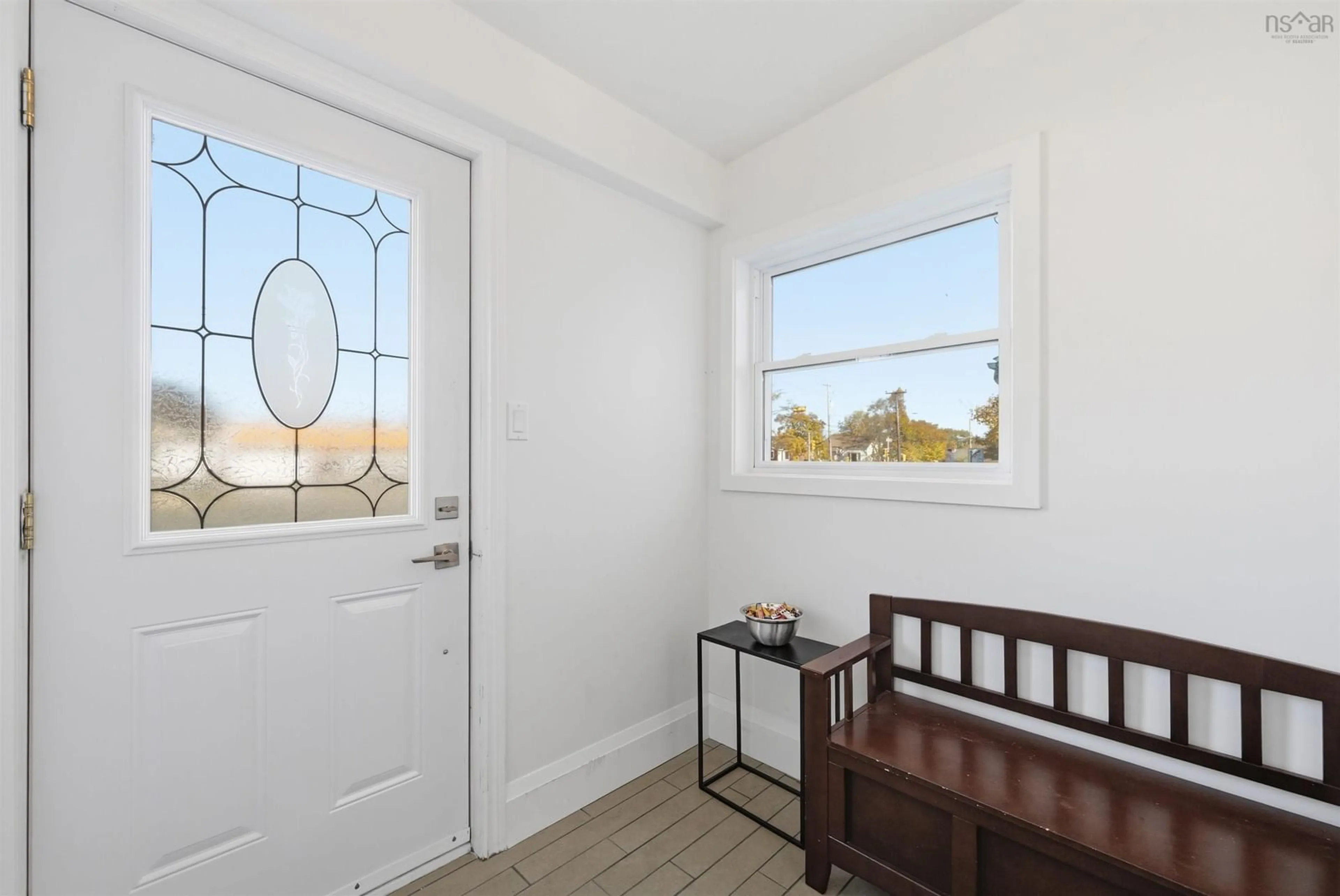Indoor entryway for 5522 Duffus St, Halifax Nova Scotia B3K 2M4