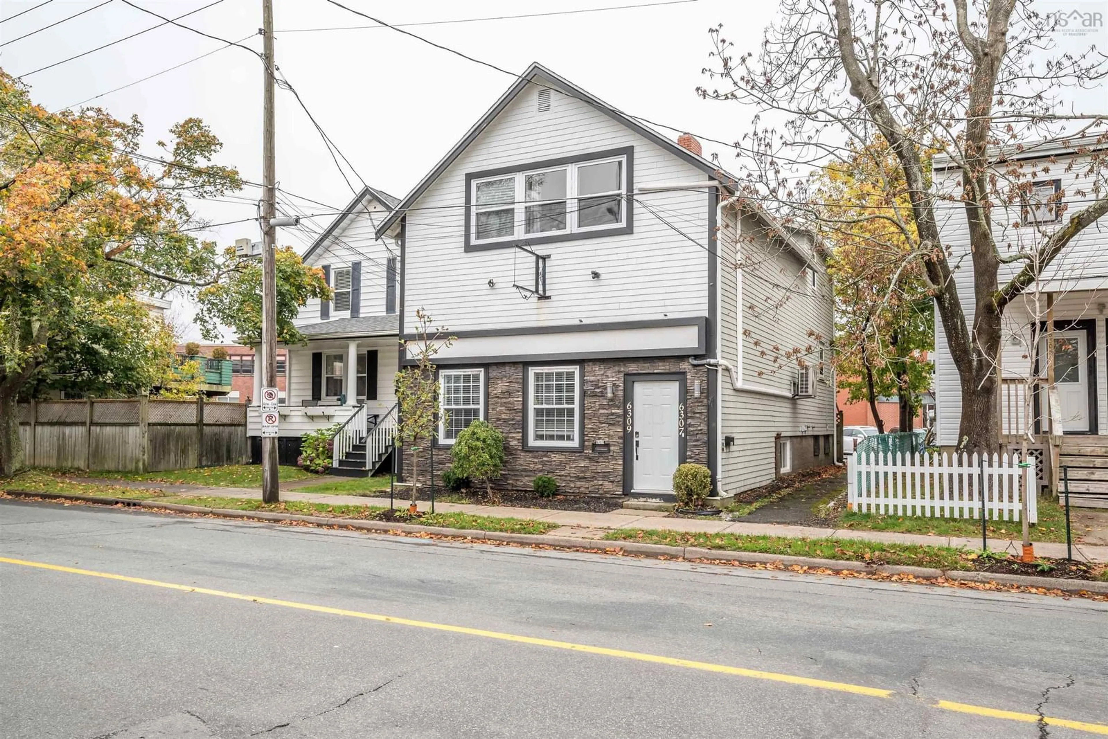 Unknown for 6307 Chebucto Rd, Halifax Nova Scotia B3L 1K9