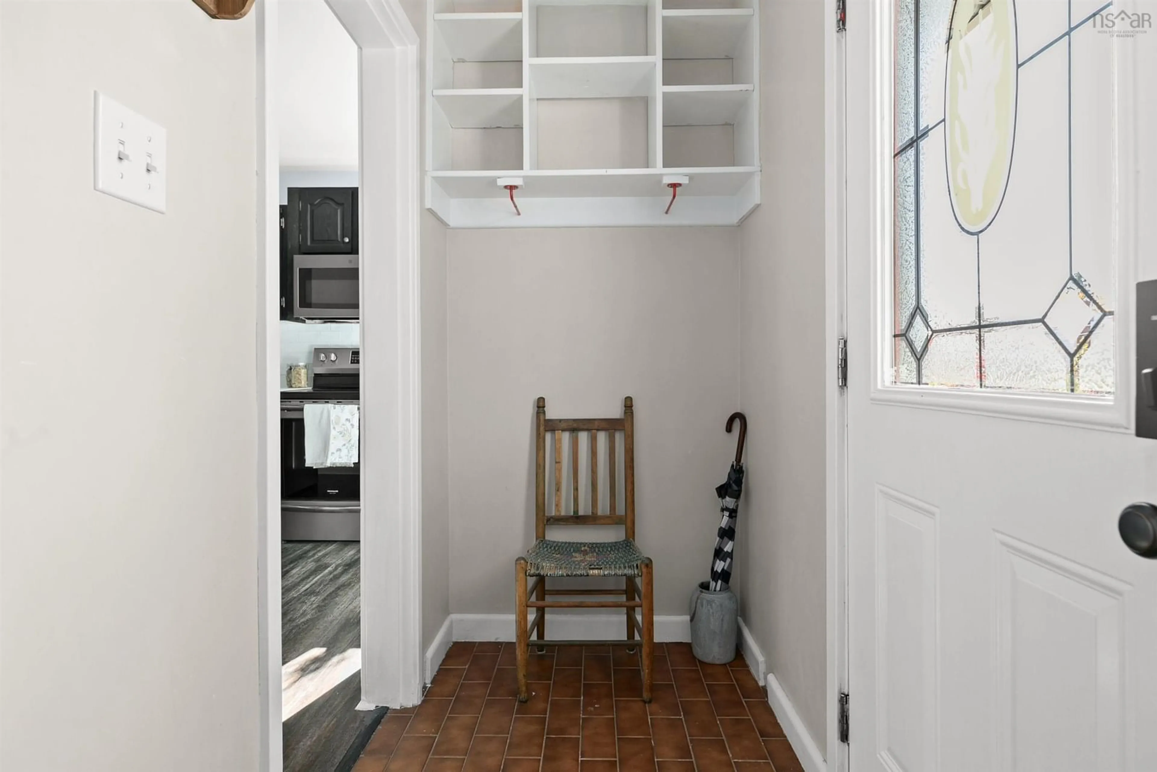 Indoor entryway for 21 Margaree Pky, Dartmouth Nova Scotia B2W 1R5