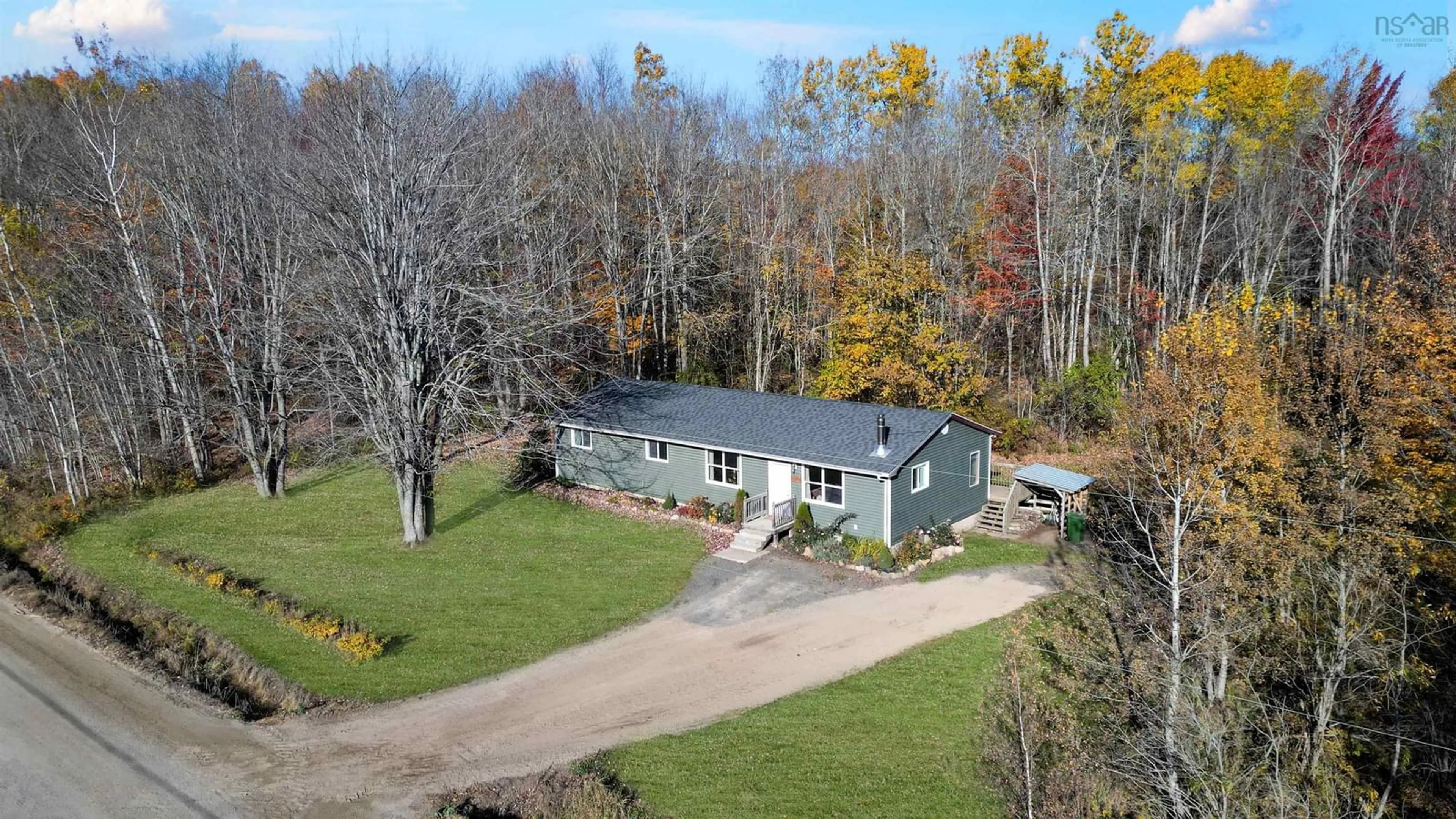 A pic from outside/outdoor area/front of a property/back of a property/a pic from drone, unknown for 89 Ratchford Rd, Waterville Nova Scotia B0P 1V0