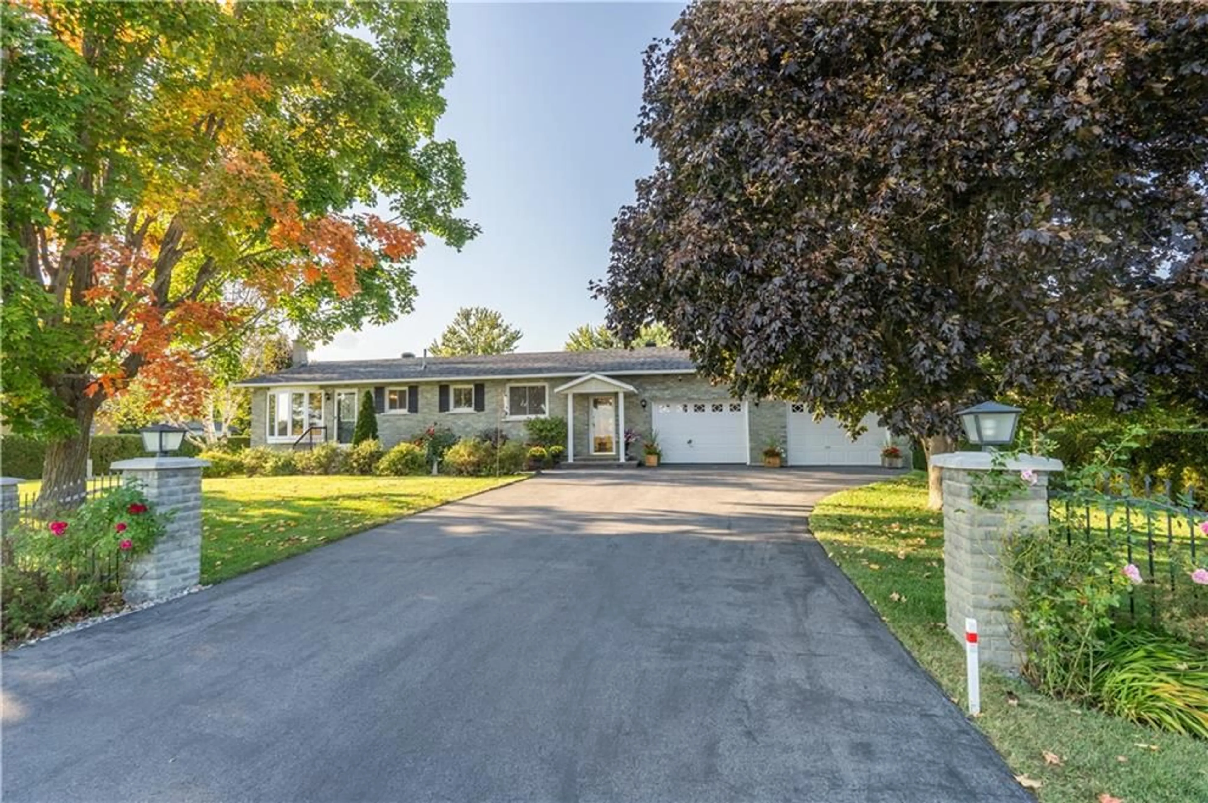 Frontside or backside of a home, the street view for 23 HAUGHTON St, St Andrews West Ontario K0C 2A0