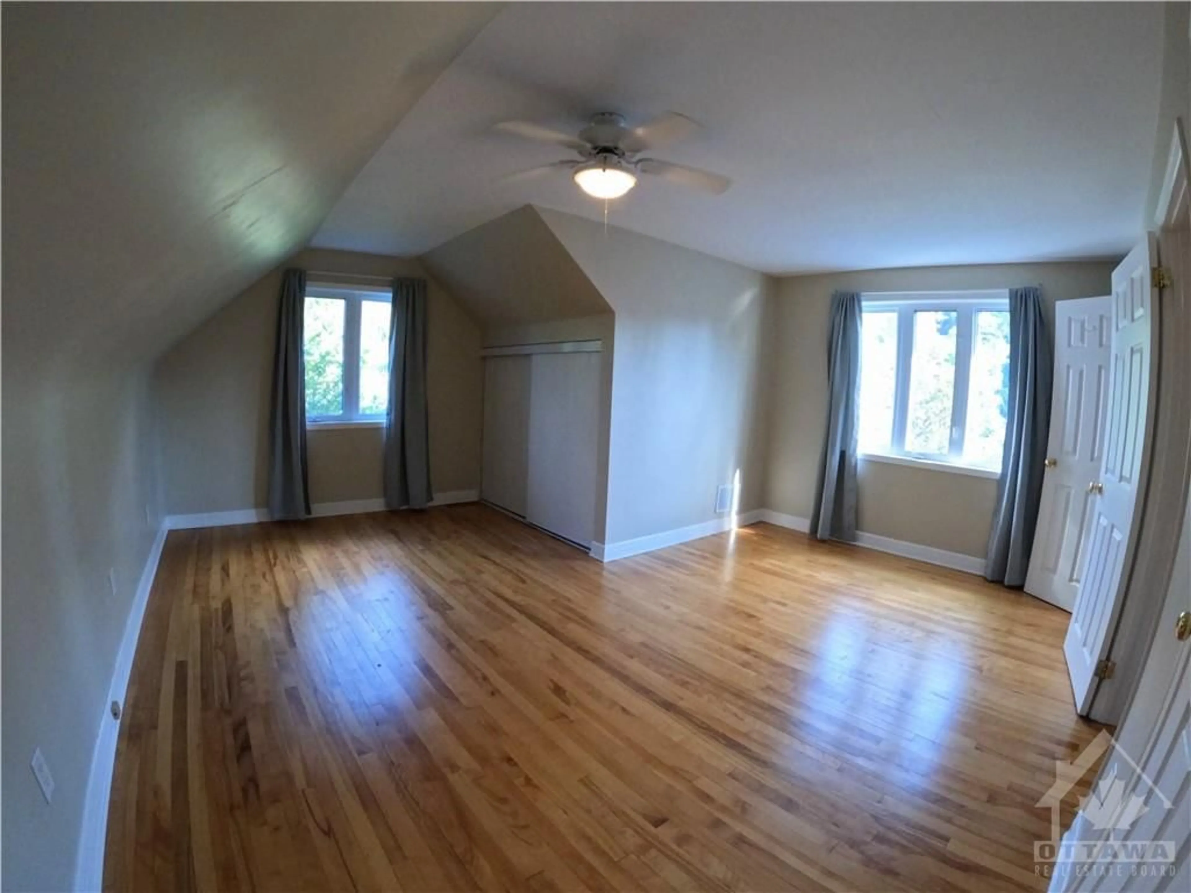 A pic of a room, wood floors for 386 BILLINGS Ave, Ottawa Ontario K1H 5L6