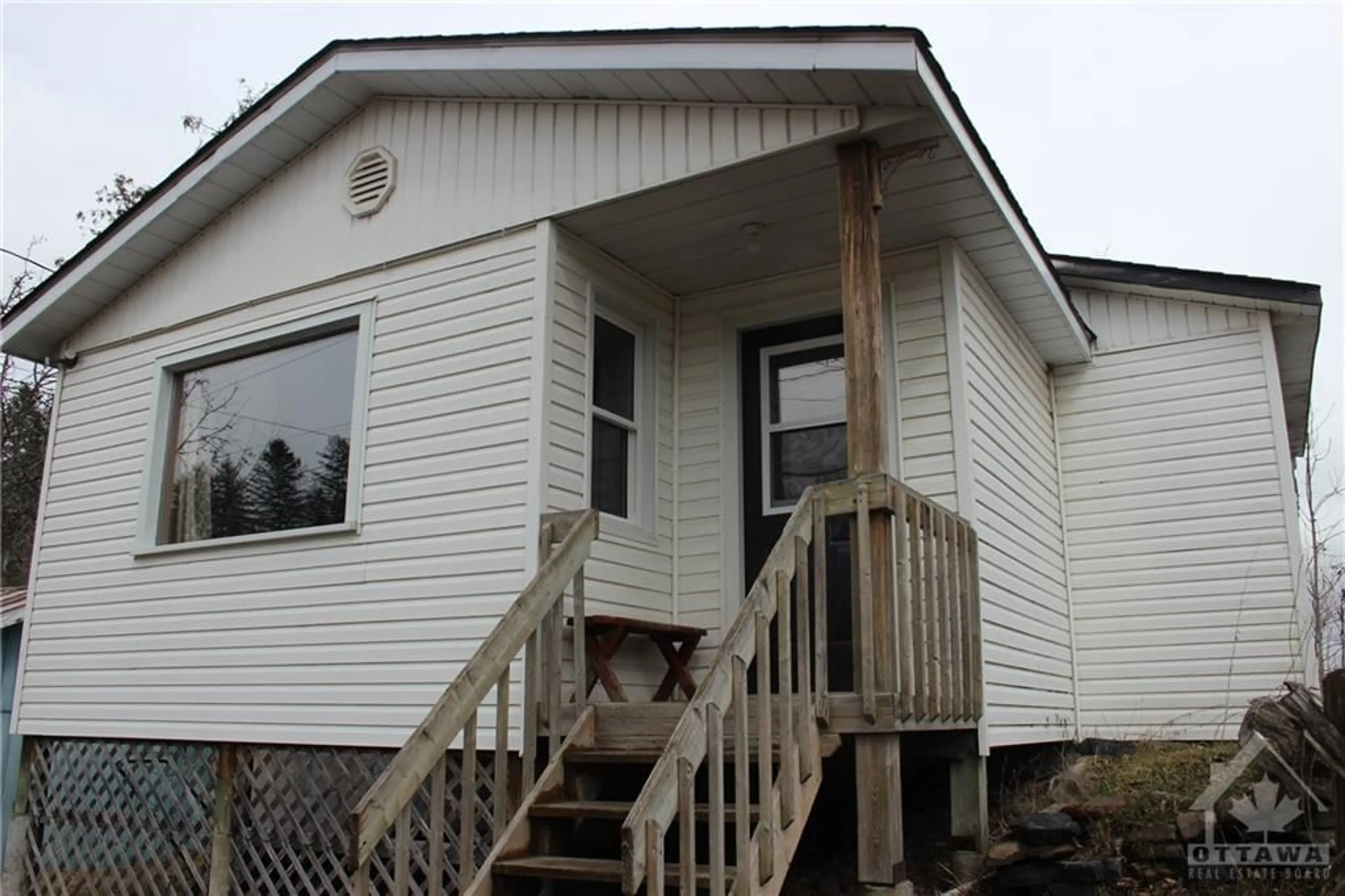Frontside or backside of a home for 4220 HWY 511 Hwy, Lanark Ontario K0G 1K0