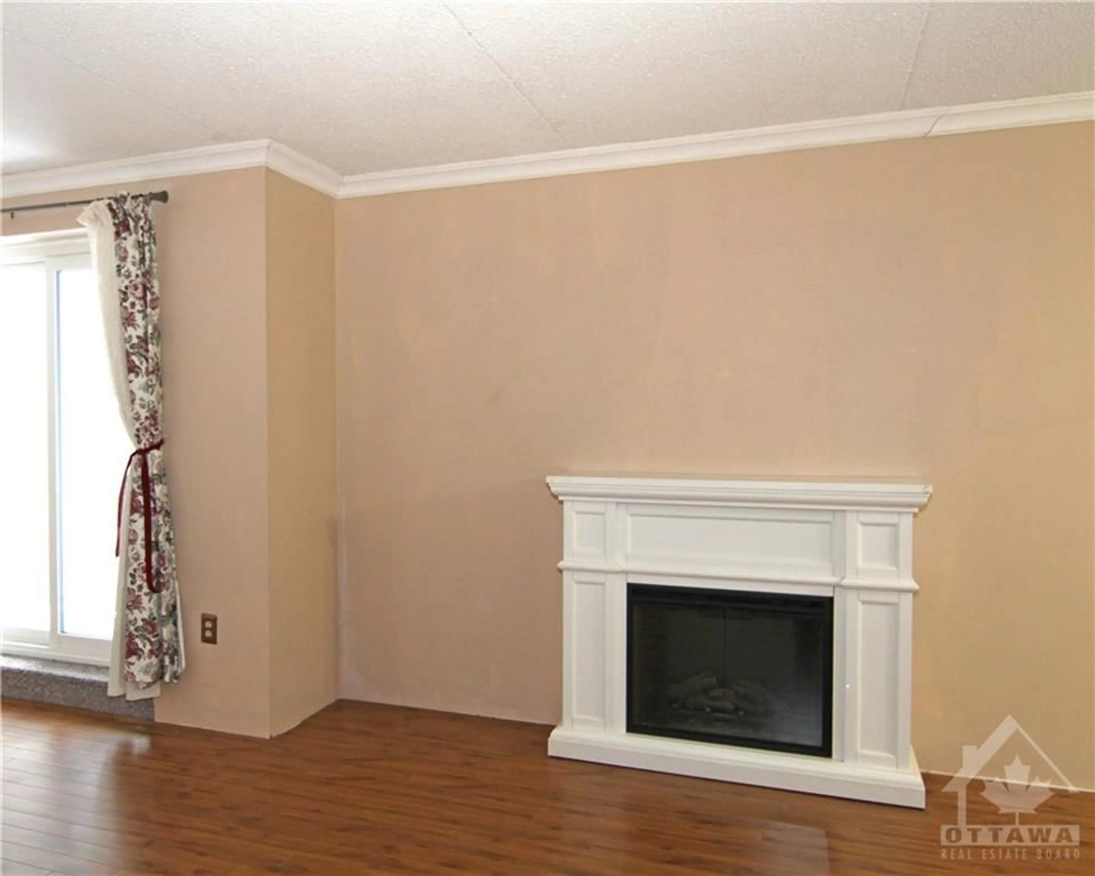 Living room for 235 WATER St #508, Prescott Ontario K0E 1T0