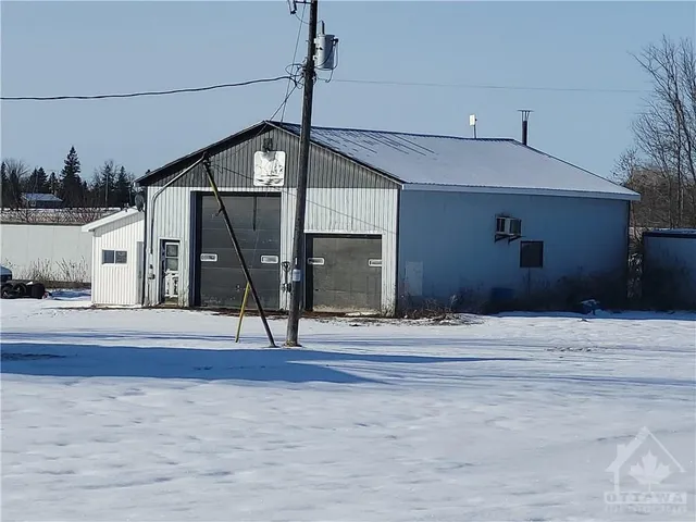18561 COUNTY 43 Rd, Apple Hill 5