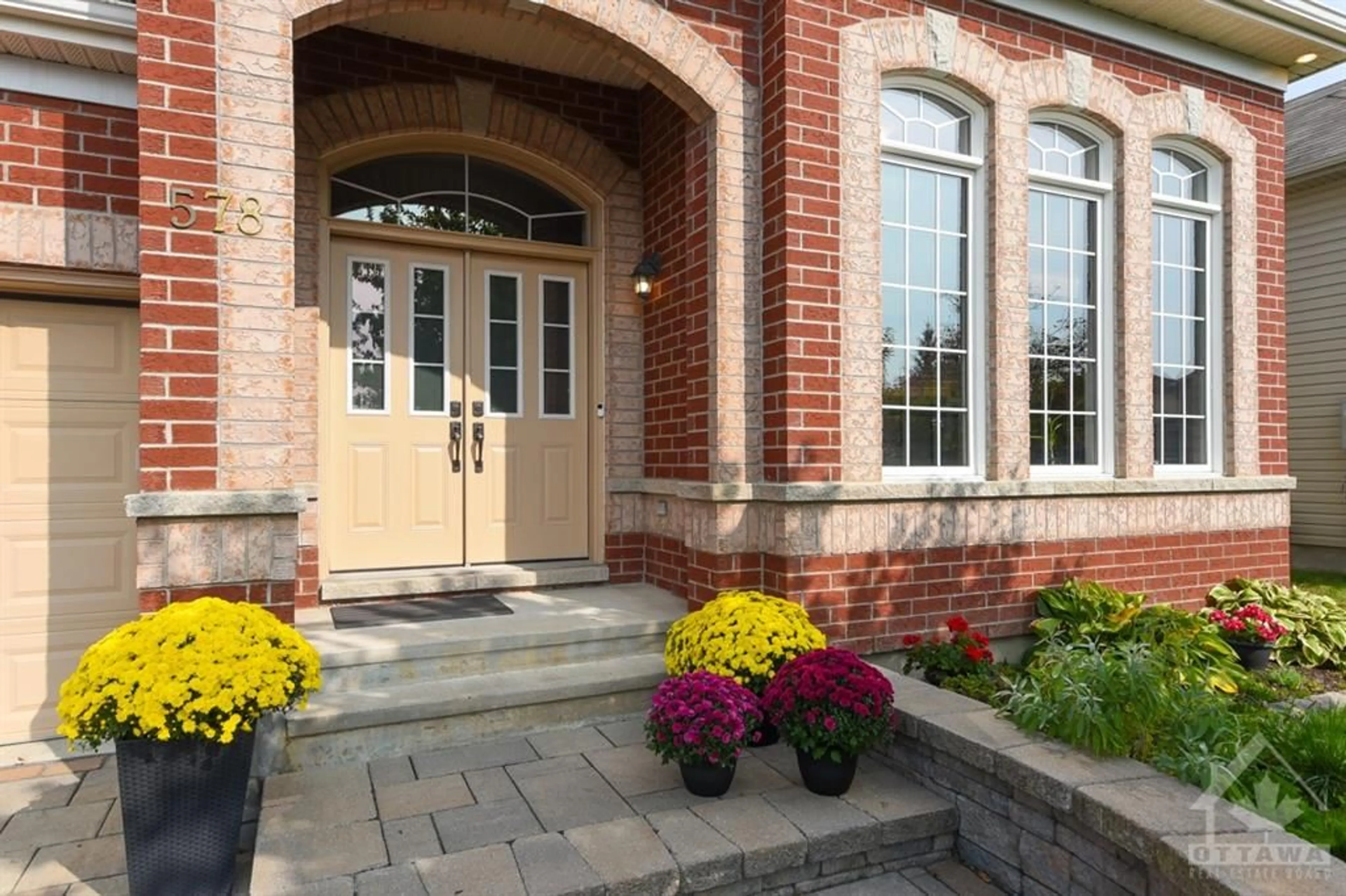 Home with brick exterior material for 578 ANJANA Cir, Ottawa Ontario K2J 0C9