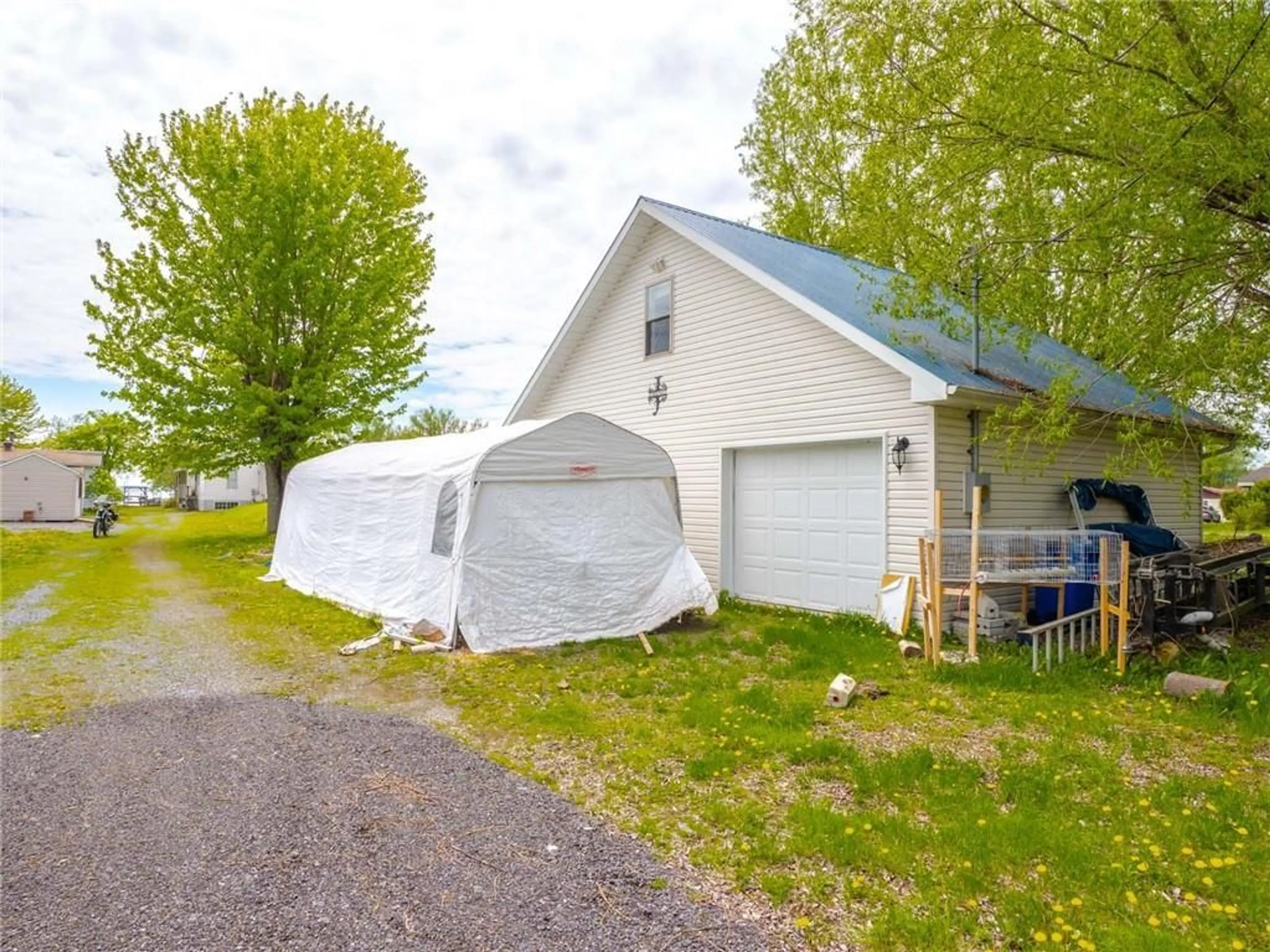 Frontside or backside of a home for 6240 167TH Ave, Bainsville Ontario K0C 1E0