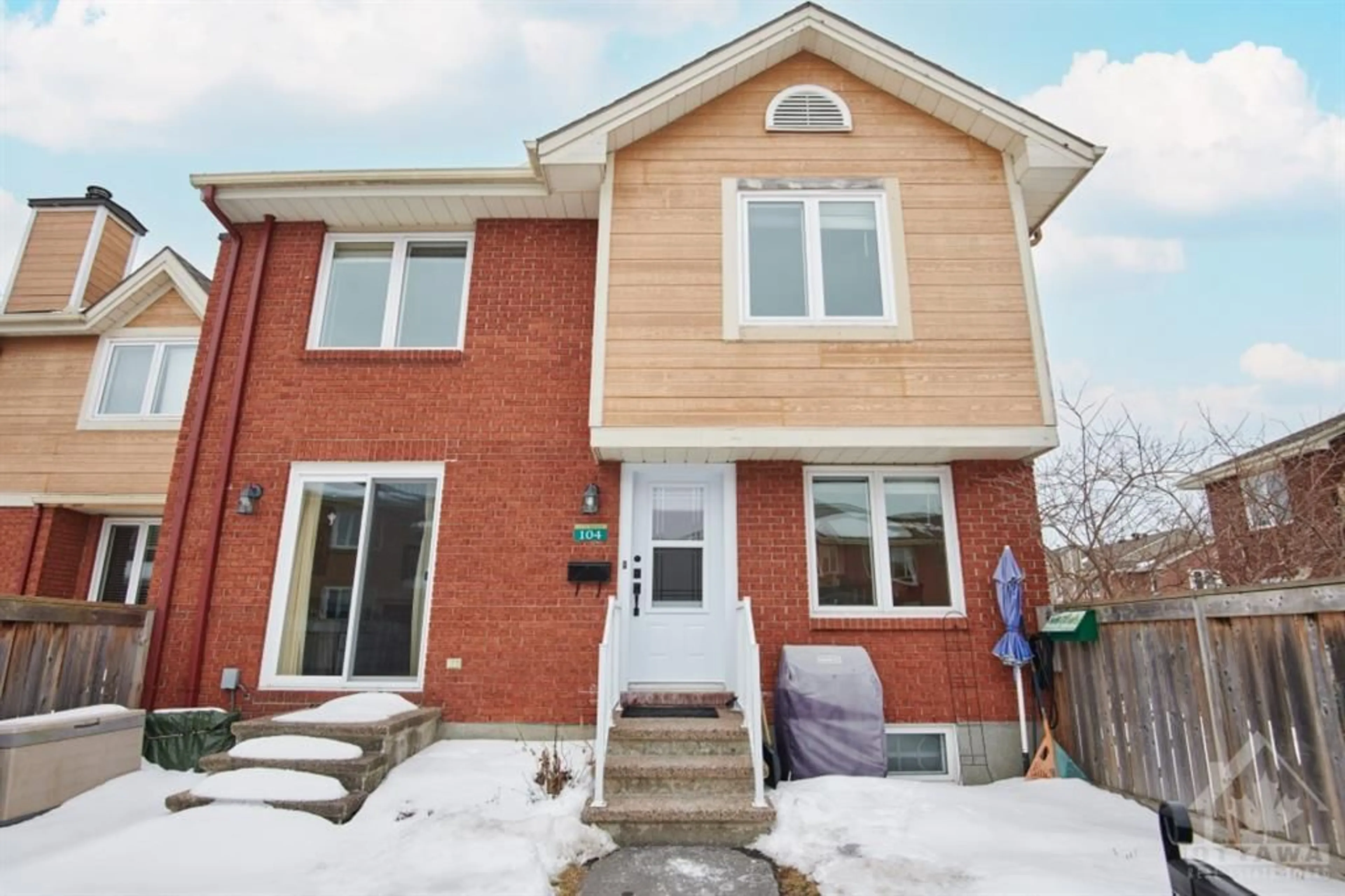 Home with brick exterior material for 1775 MARSALA Cres #104, Ottawa Ontario K4A 2G2