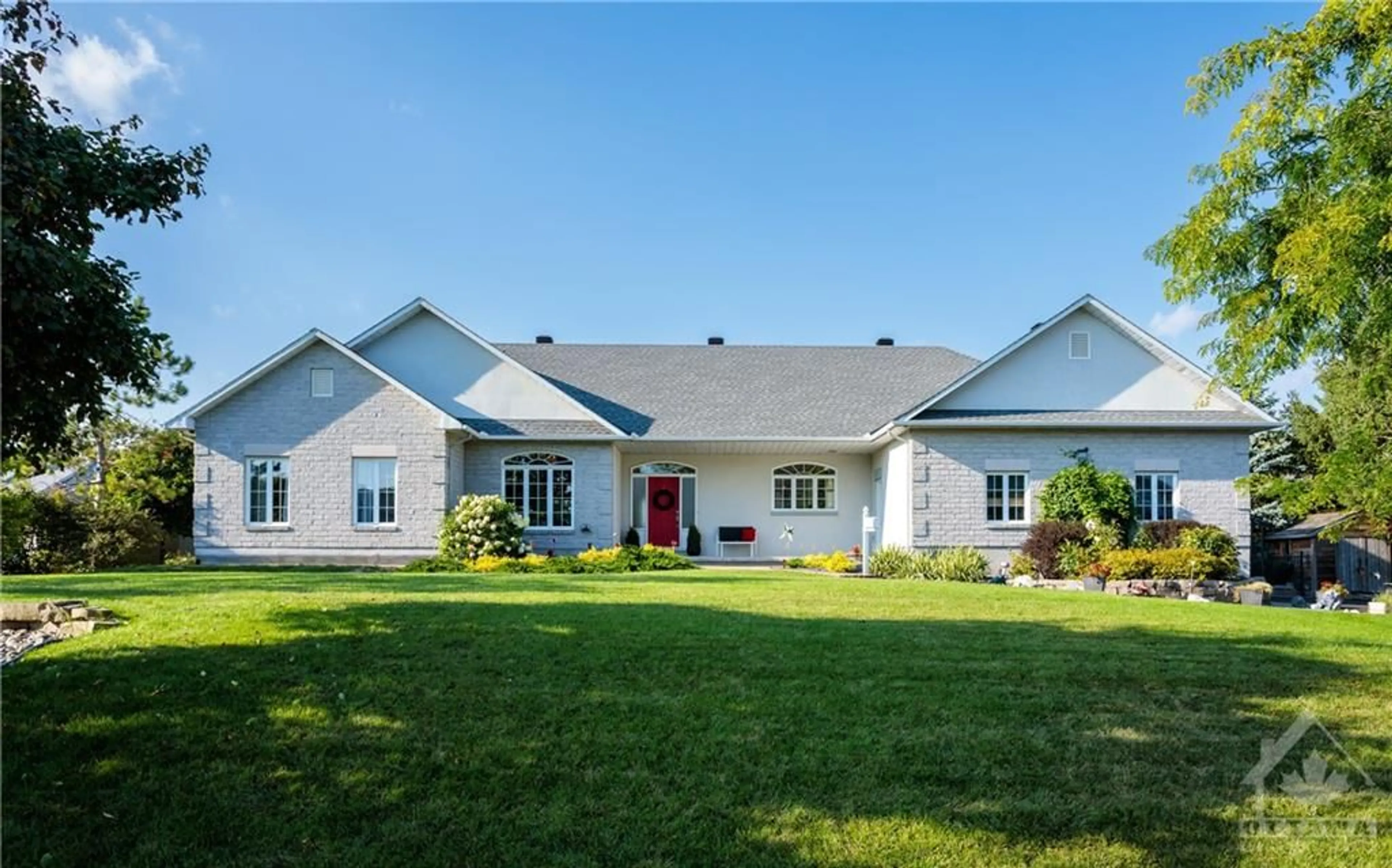 Frontside or backside of a home for 6881 LAKES PARK Dr, Greely Ontario K4P 1P1