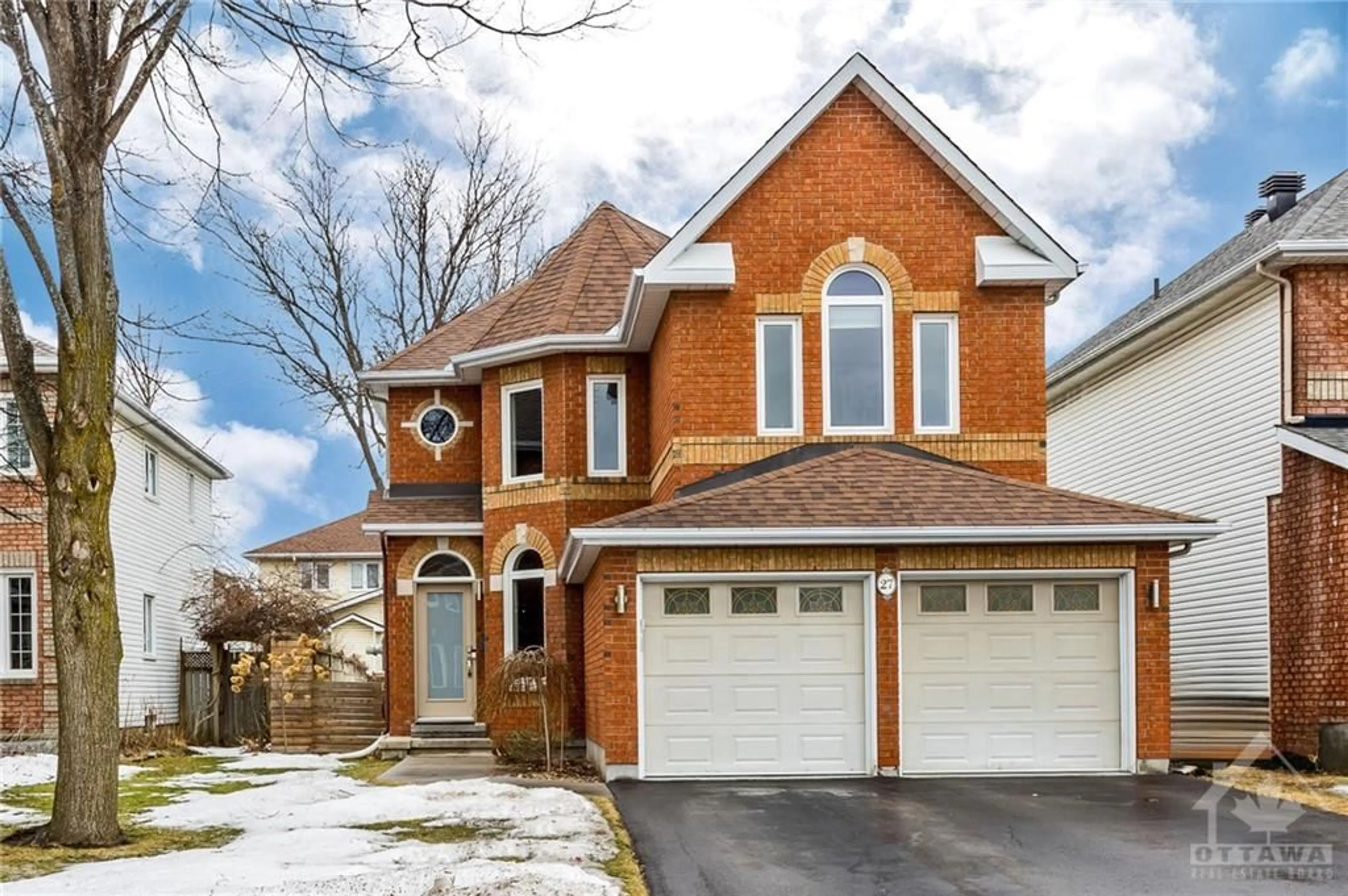 Home with brick exterior material for 27 DEWBERRY Cres, Ottawa Ontario K2J 4N3